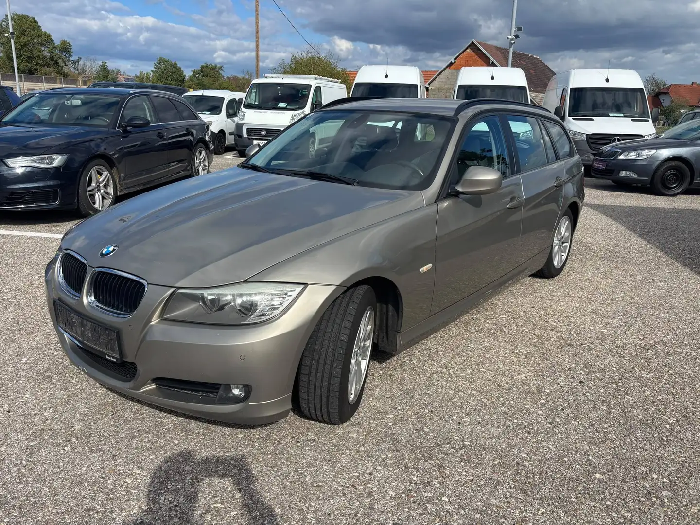 BMW 318 BMW E91 318d Bronze - 1
