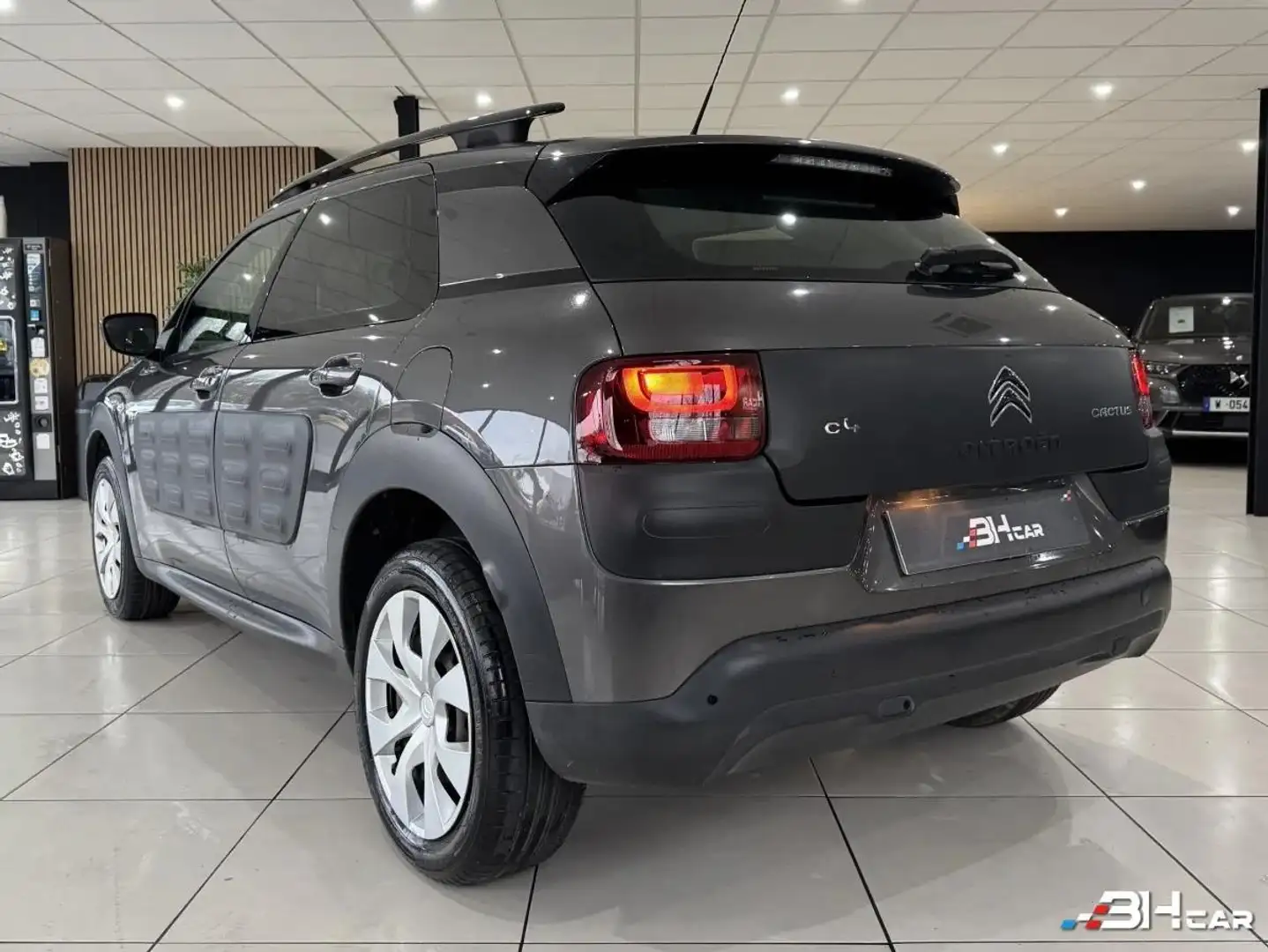 Citroen C4 Cactus 1.2 PT 82 CH Noir - 2