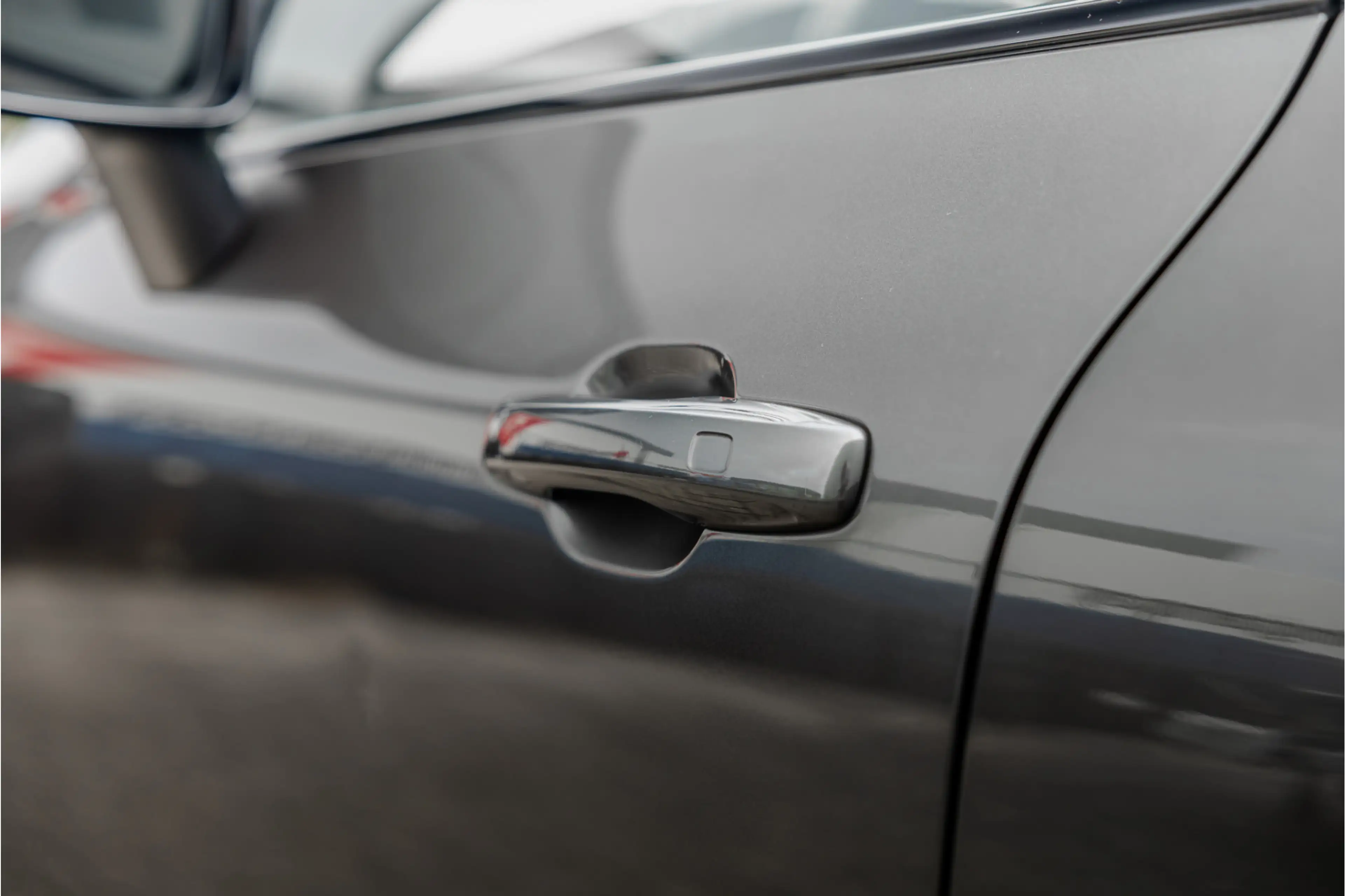 Volvo XC60 2.0 Recharge T6 AWD R-Design Pano / Harman Kardon — photo 24