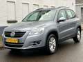 Volkswagen Tiguan 1.4 TSI Comfort&Design 4Motion/Navi/Clima/Cruise Gris - thumbnail 2