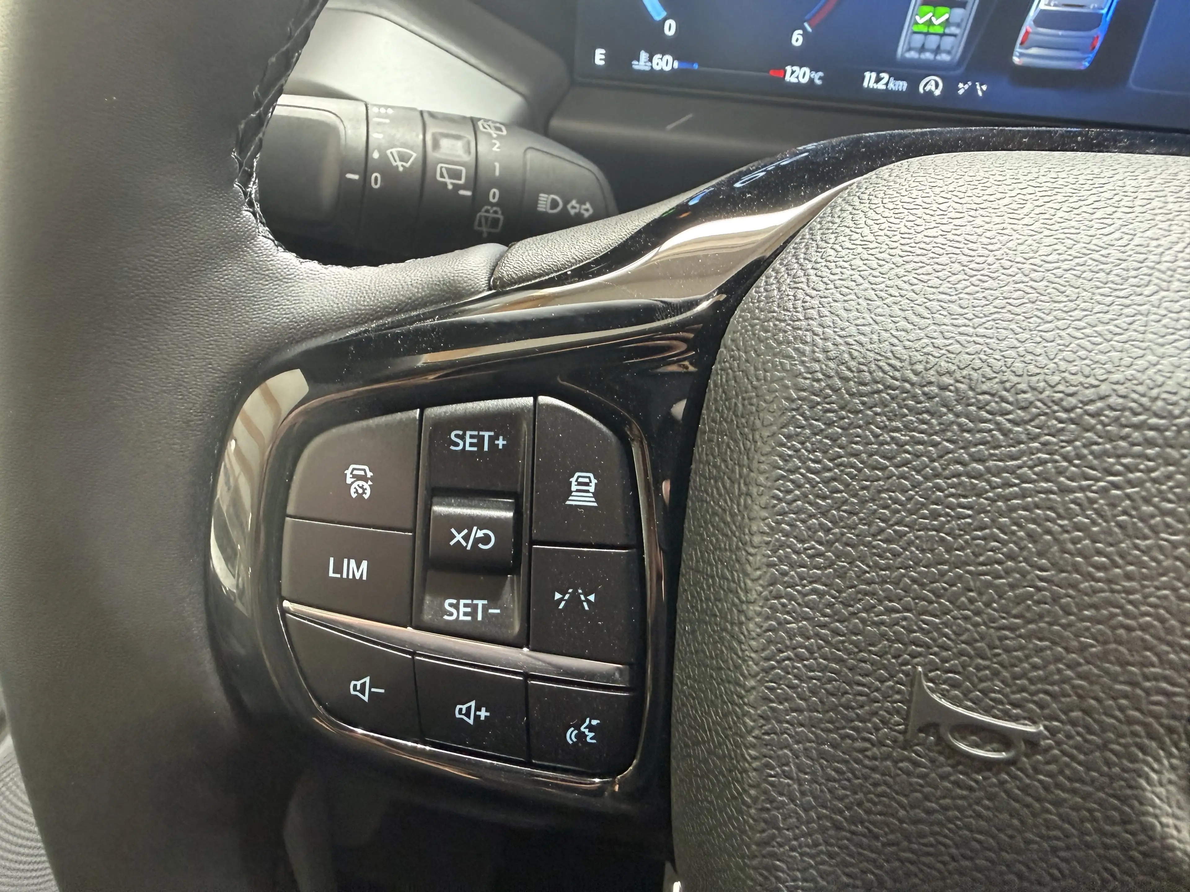 Ford Tourneo Custom Titanium X L2 AWD elek. AHK / B&O / Standheizung — photo 12