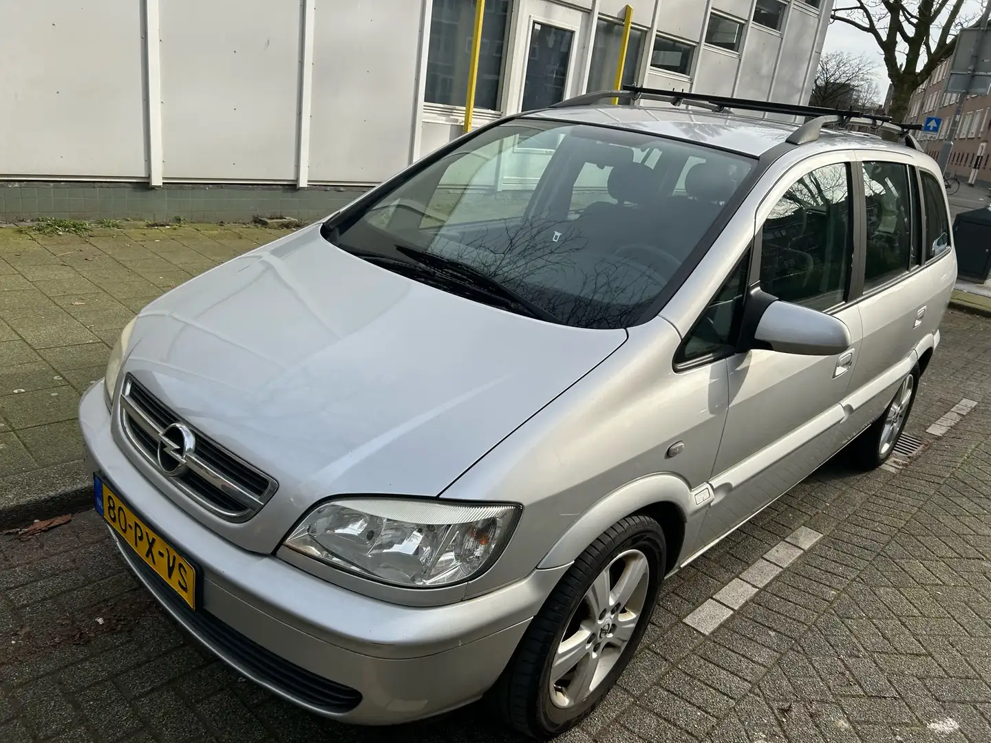 Opel Zafira 1.6-16V Maxx Gri - 1