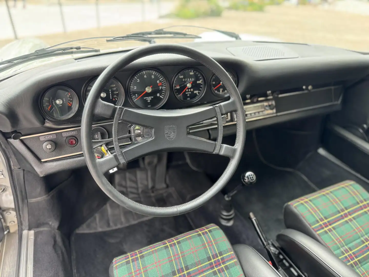 Porsche 911 911 Targa 2.4i  1972 TARGA T/E MFI Trappe à Huile Grau - 2