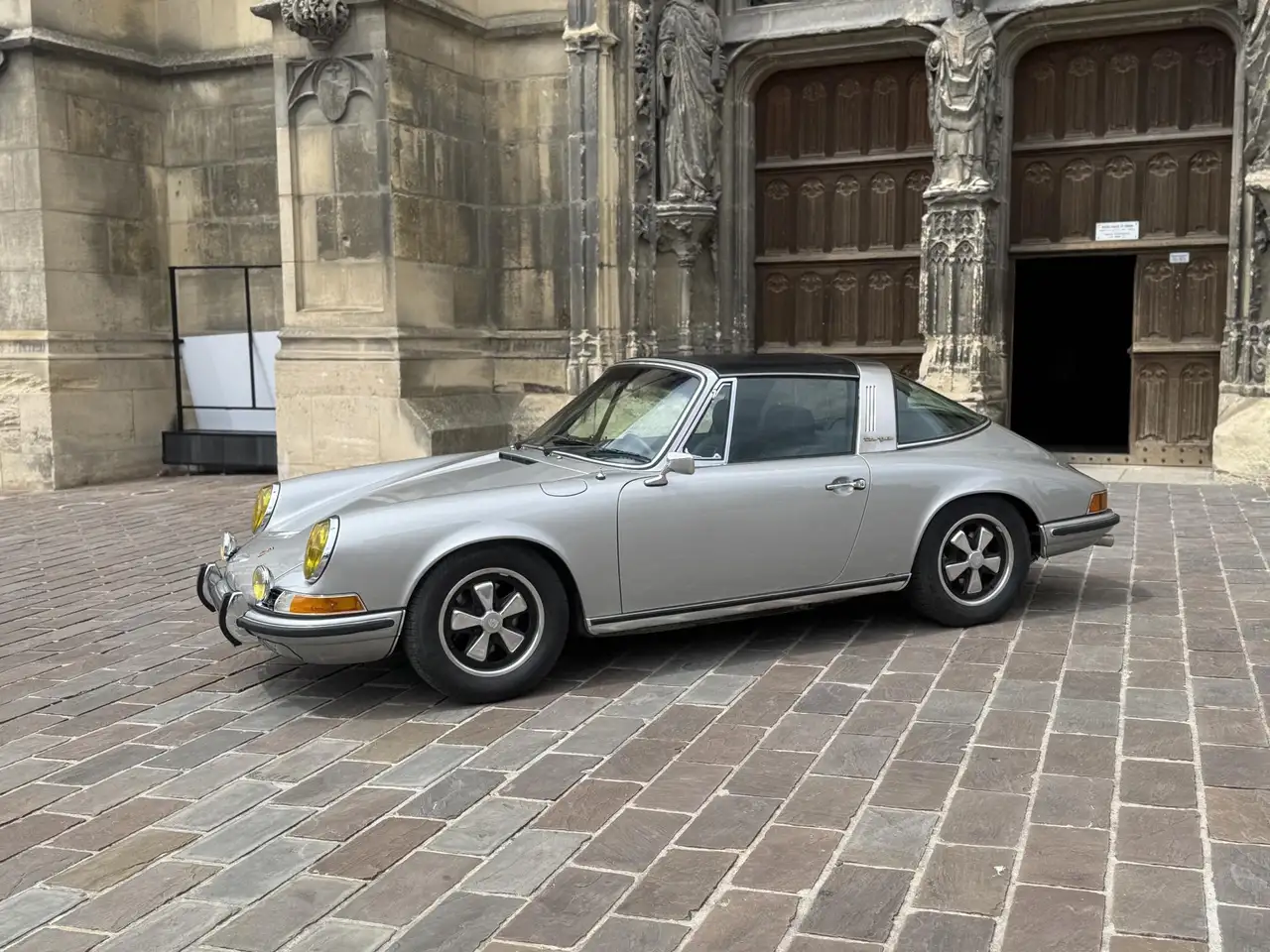 Porsche 911 Targa 2.4i 1972 TARGA T/E MFI Trappe à Huile, foto 5