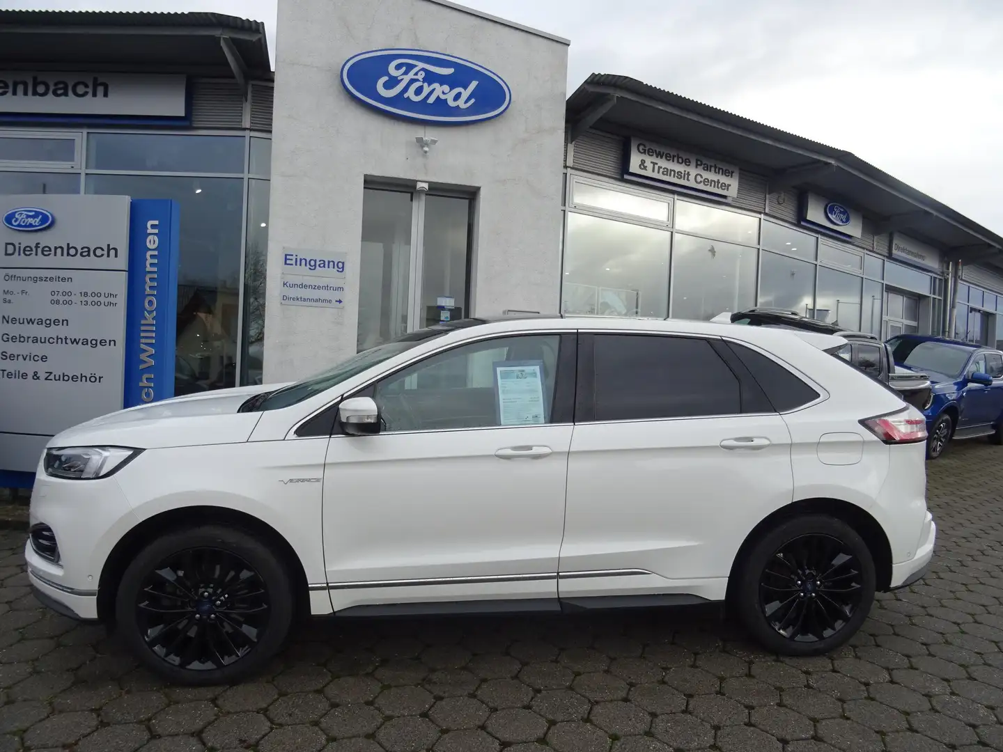 Ford Edge 2.0 Ecoblue Vignale 4x4 +Standheizung+Panoramadach Wit - 2
