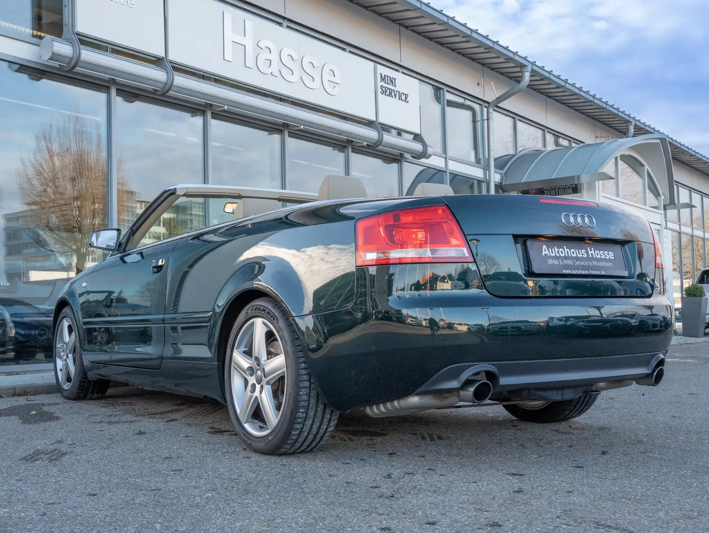 Audi A4 Cabrio 3.2 FSI quattro *Scheckheft Audi* NAPPA ada Grün - 2