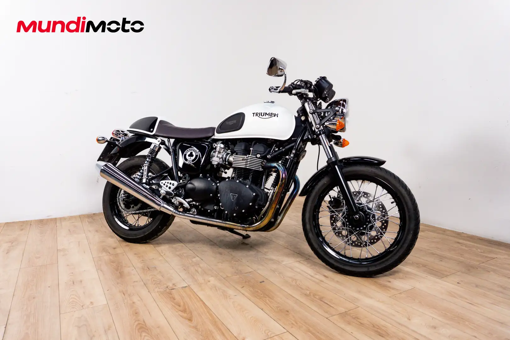 Triumph Thruxton - 2
