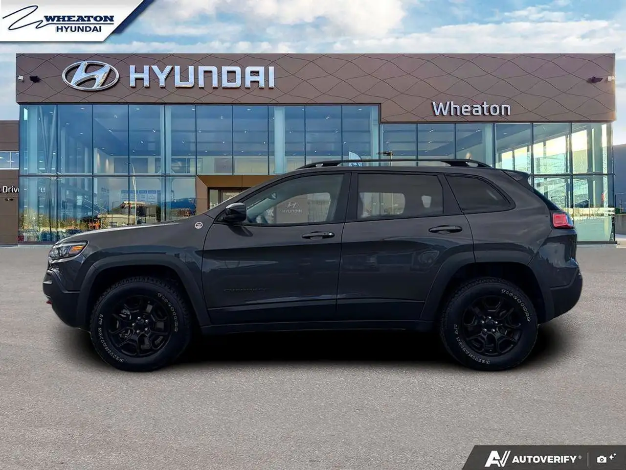 Jeep Cherokee снимка Jeep Cherokee