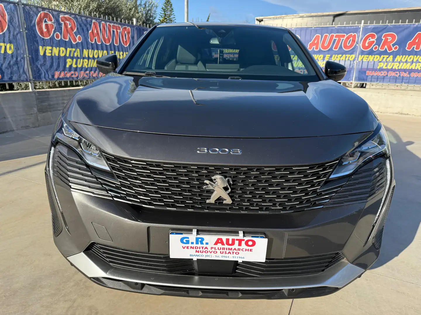 Peugeot 3008 3008 II 2023 1.5 bluehdi Allure IVA DETR AZIENDALE Grijs - 2