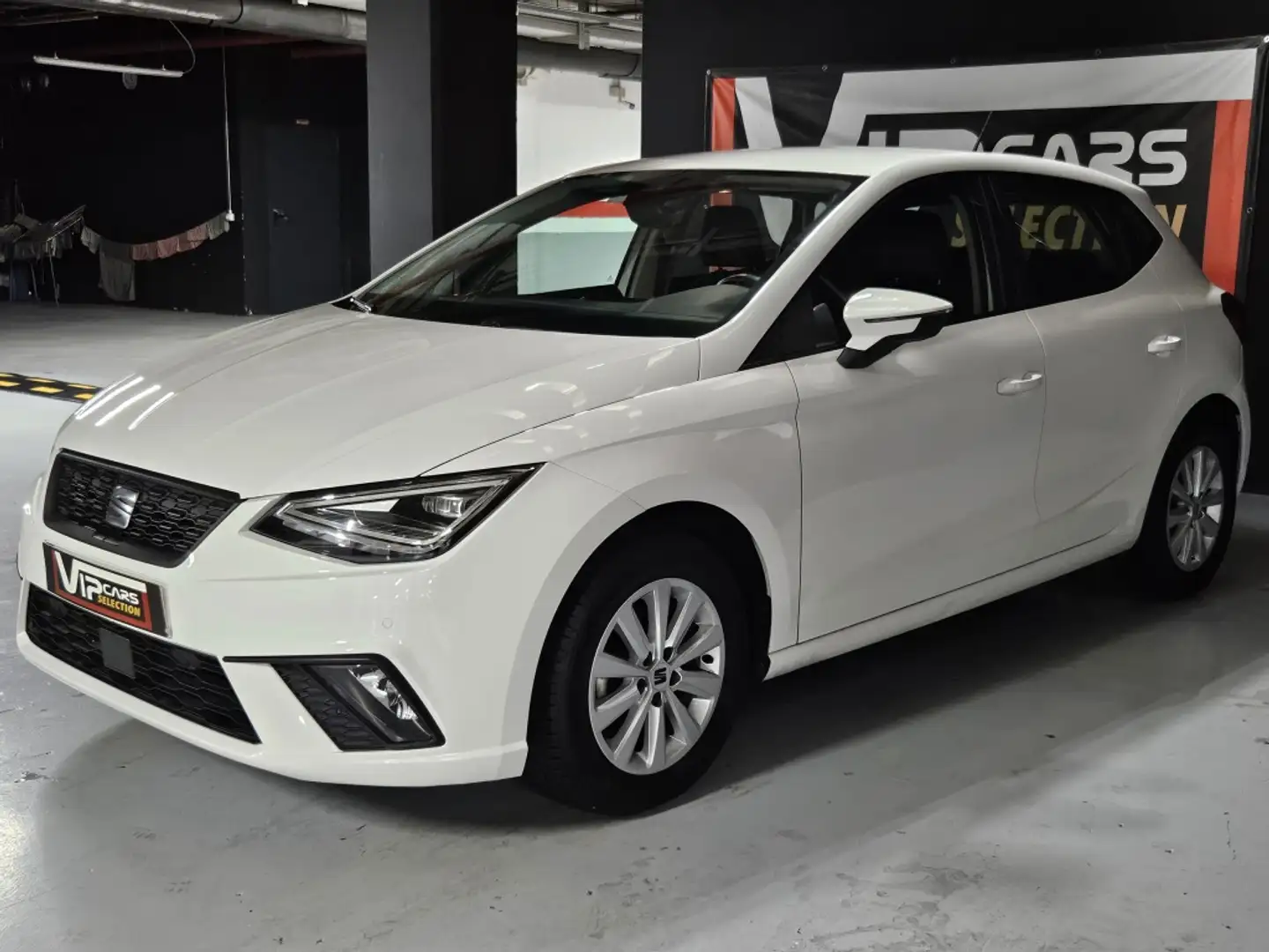 SEAT Ibiza Berlina Manual de 5 Puertas Blanco - 2
