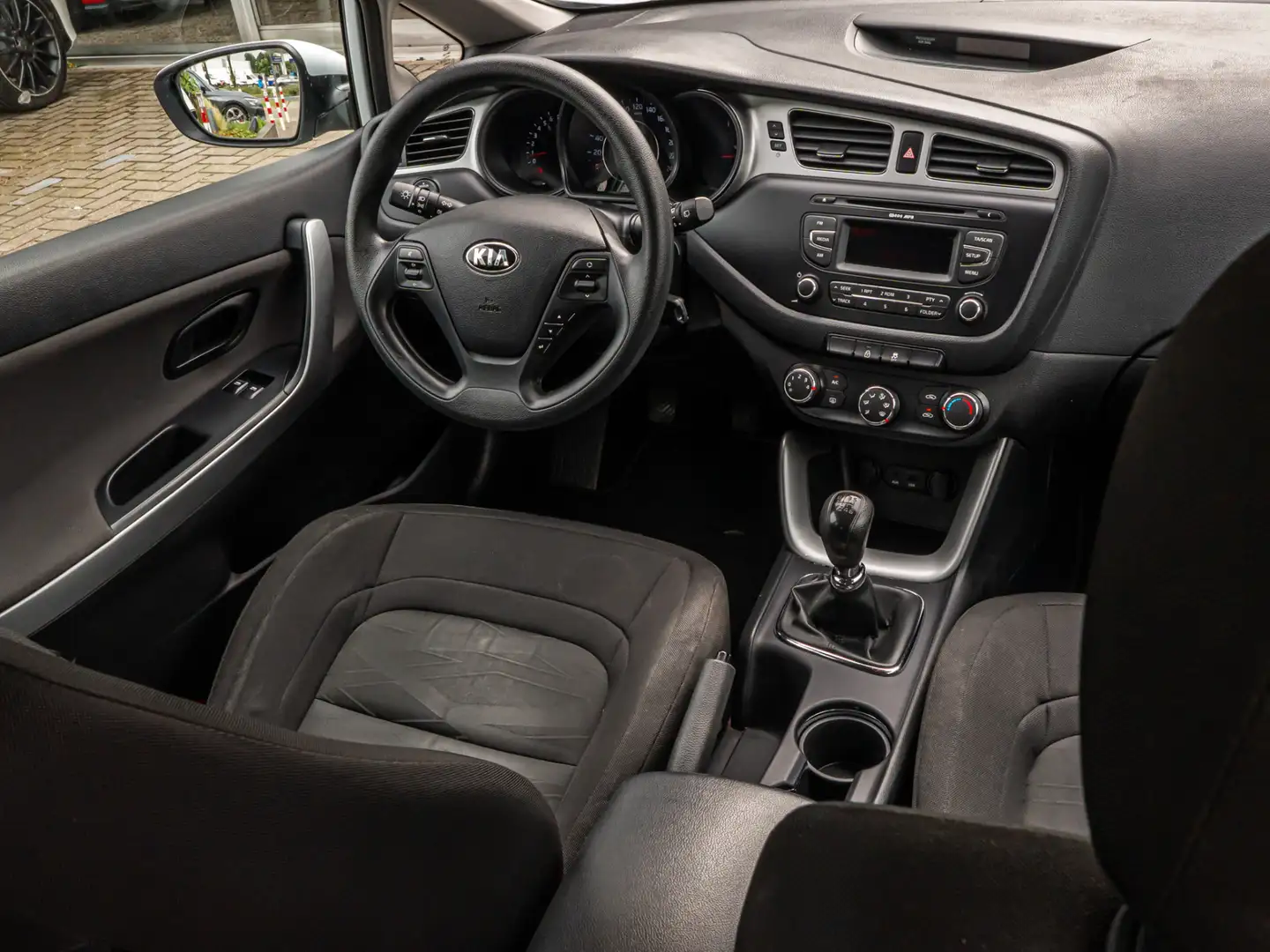 Kia Ceed / cee'd 1.6 GDI ORG NL AIRCO Wit - 2