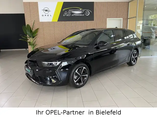 Opel Astra main image