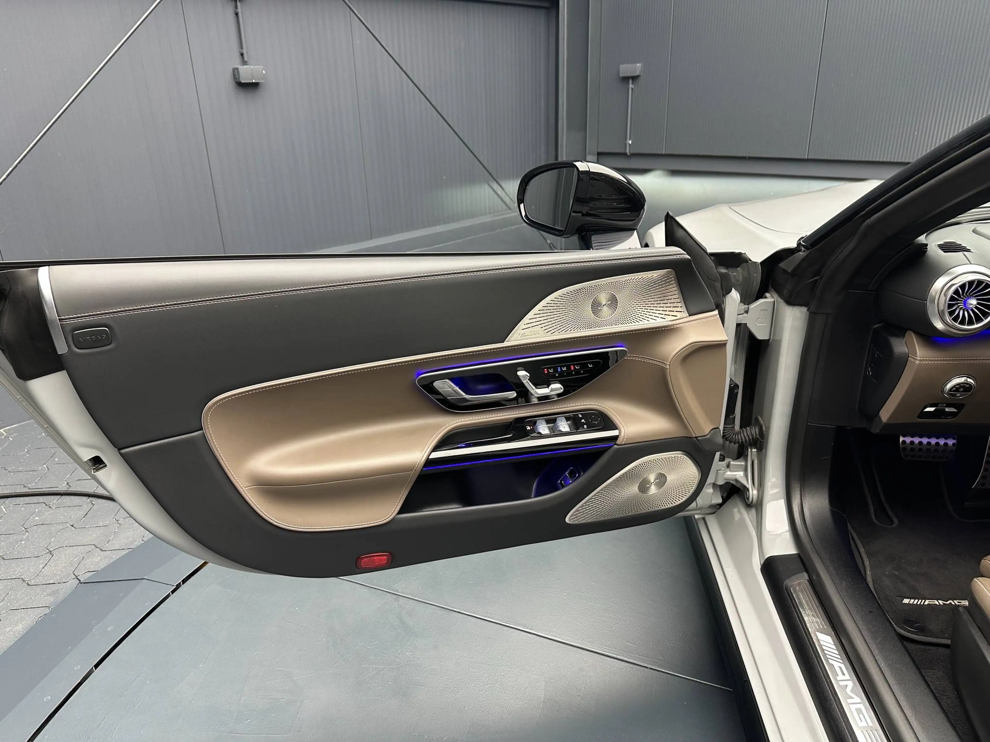 Mercedes-Benz SL 63 AMG 4Matic *Night*21Zoll*LIFT*BURMESTER*Manufaktur*Designo* — photo 14