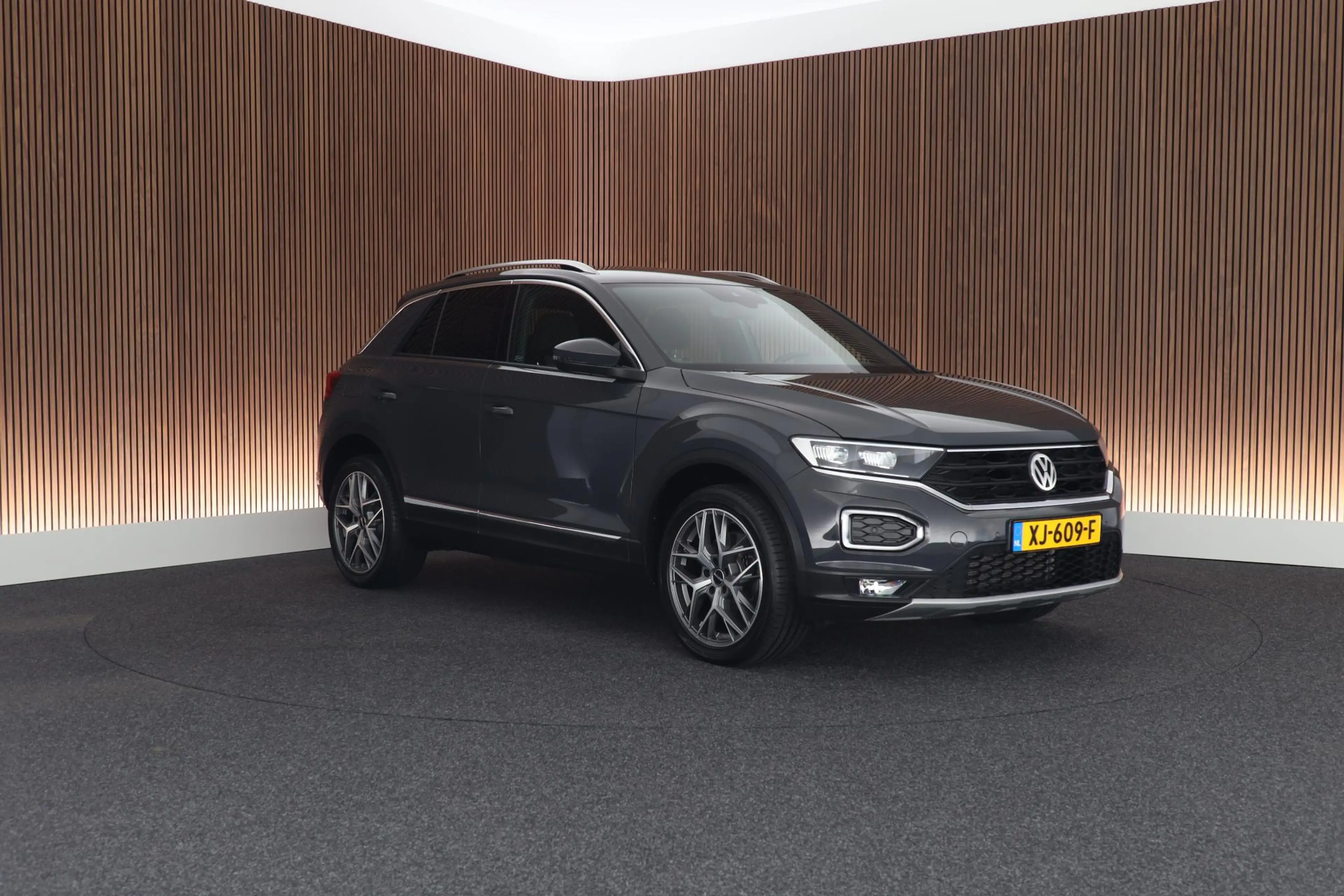 Volkswagen T-Roc 1.0 TSI 116pk Sport Trekhaak LED Navigatie — photo 9