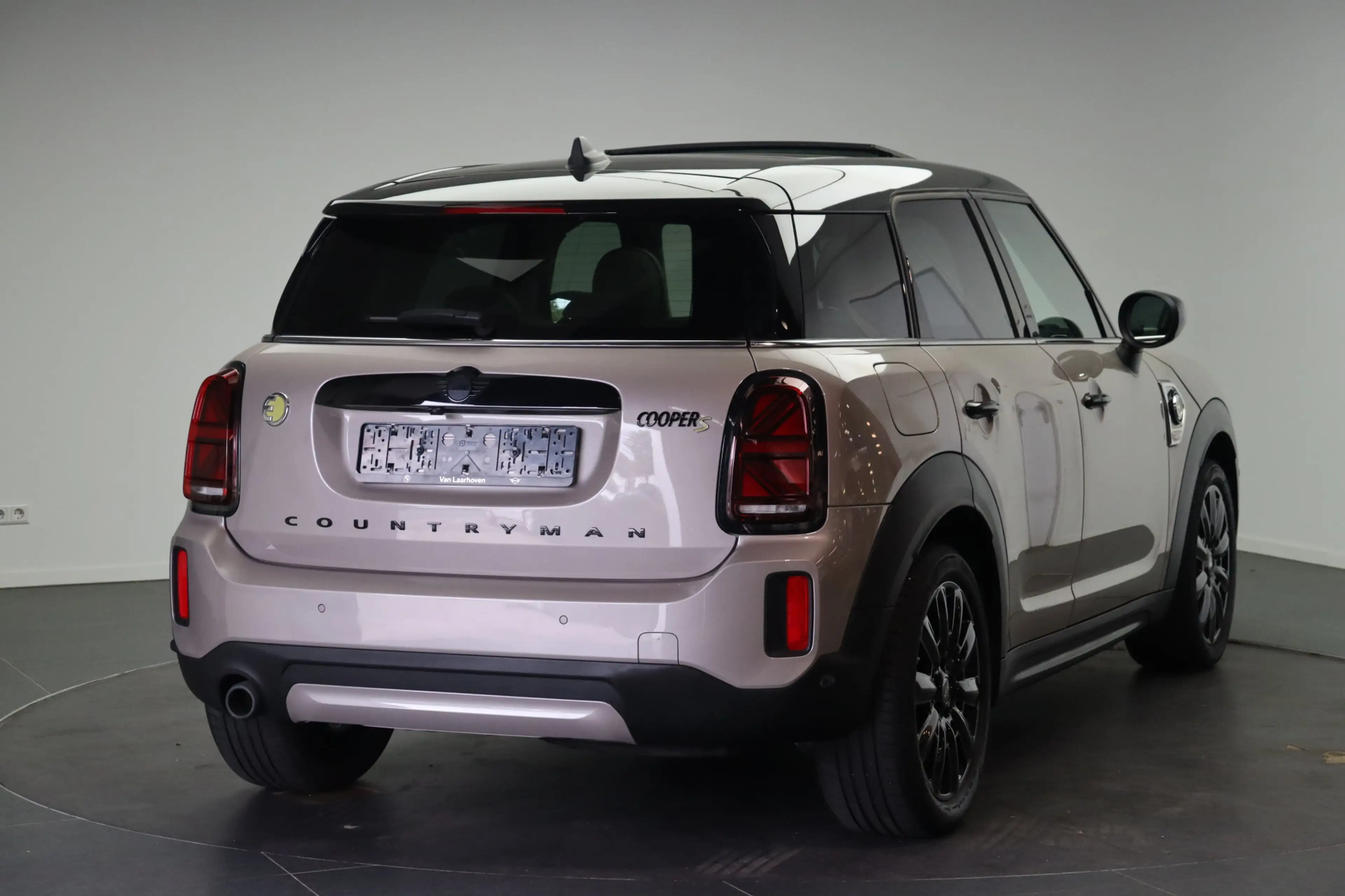 MINI Cooper SE Countryman ALL4 Automaat / Panoramadak / Achteruitrijcamera / — photo 3