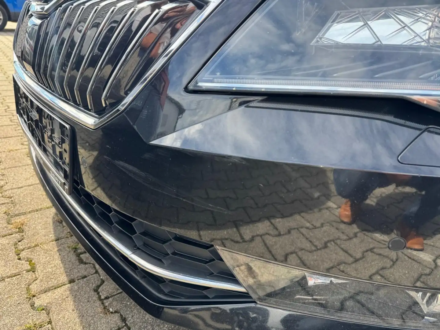 Skoda Superb Combi Style 4x4 Panoramadach TDI - Euro6 Schwarz - 2