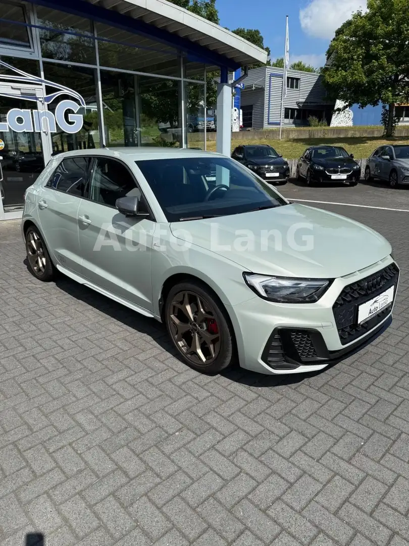 Audi A1 Sportback 40 TFSI S-line S-tronic NAVI LED Plateado - 1