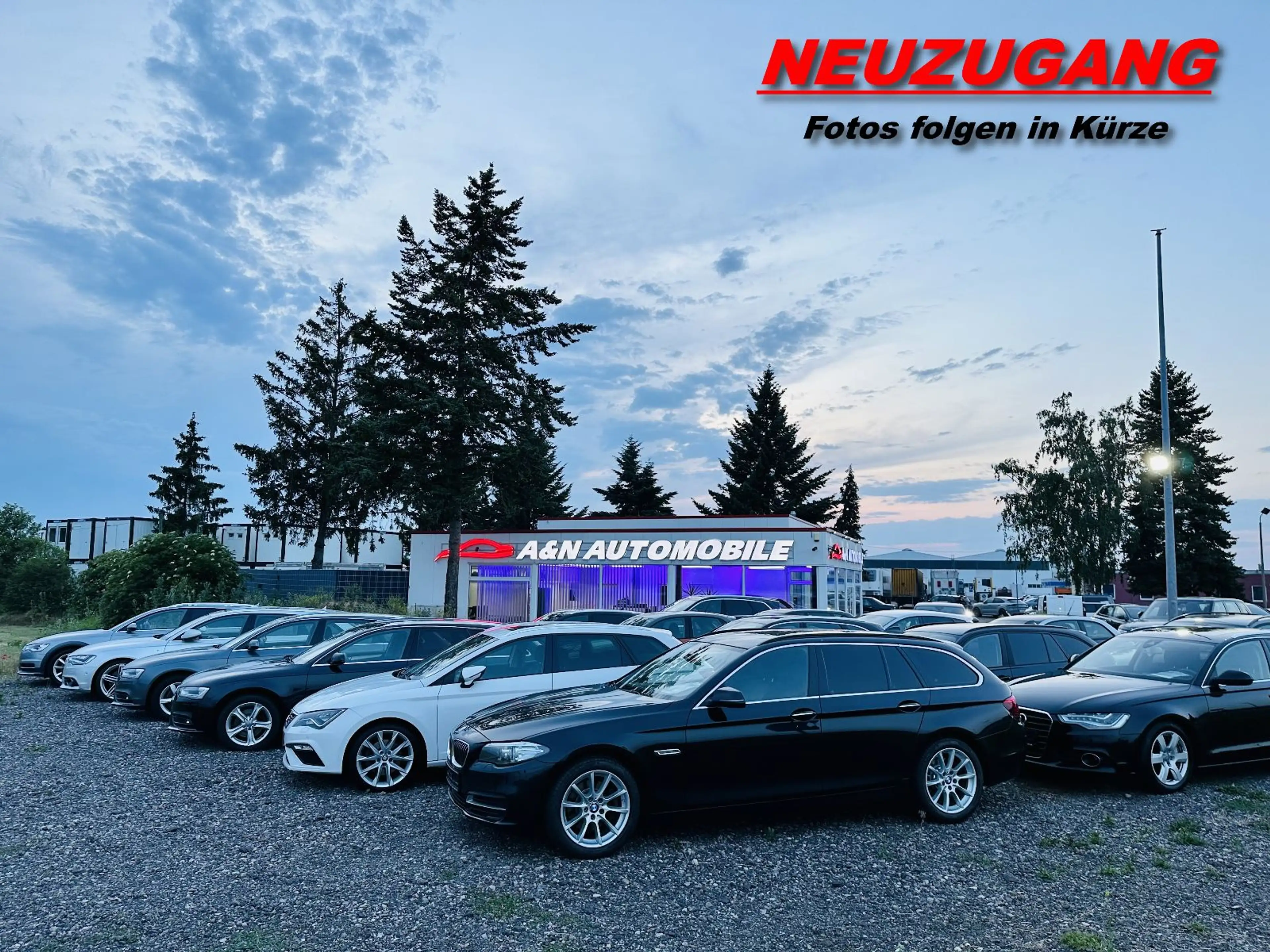 Mercedes-Benz B 220 CDI Sport+BI-XENON+NAVI+LEDER+H&K+KAMERA