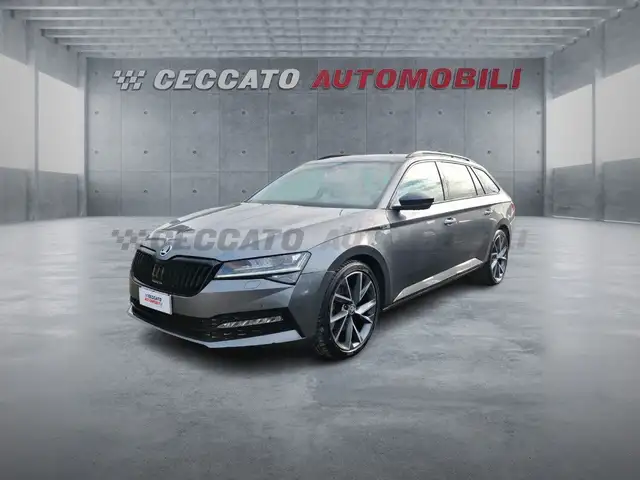 Skoda Superb III Wagon 2.0 tdi evo Sportline 4