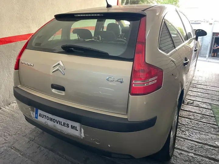 Citroën C4 1.4i 16v SX 2006, foto 1