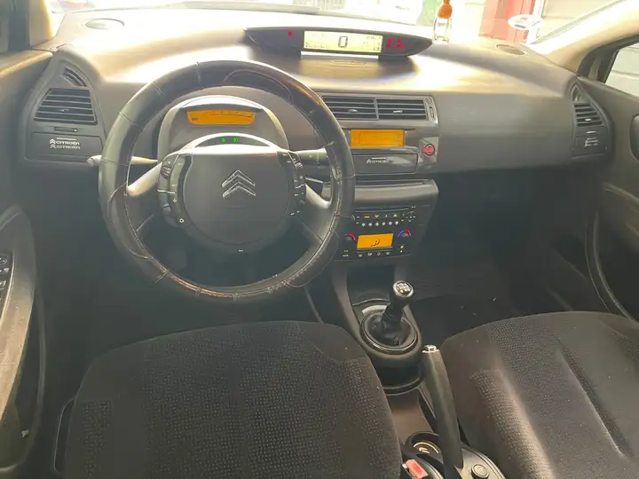 Citroën C4 1.4i 16v SX 2006, foto 11