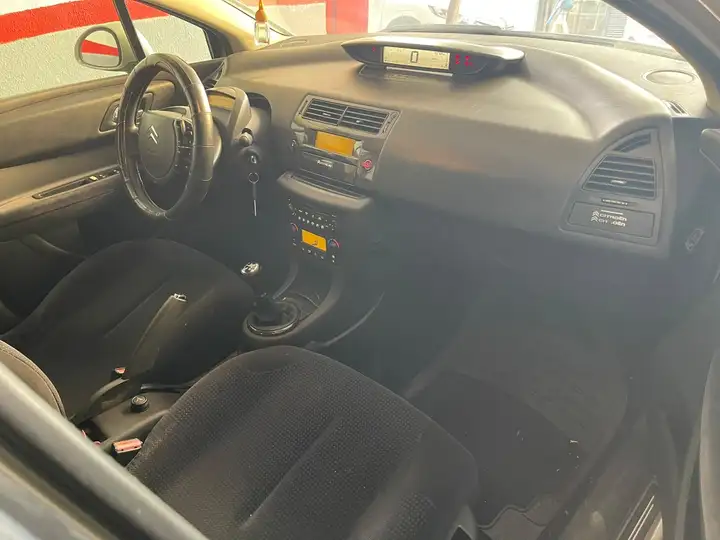 Citroën C4 1.4i 16v SX 2006, foto 7