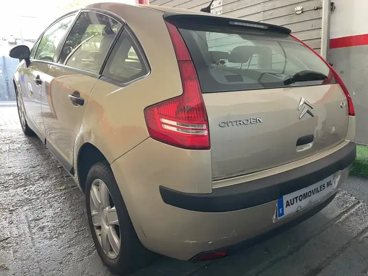Citroën C4 1.4i 16v SX 2006, foto 3