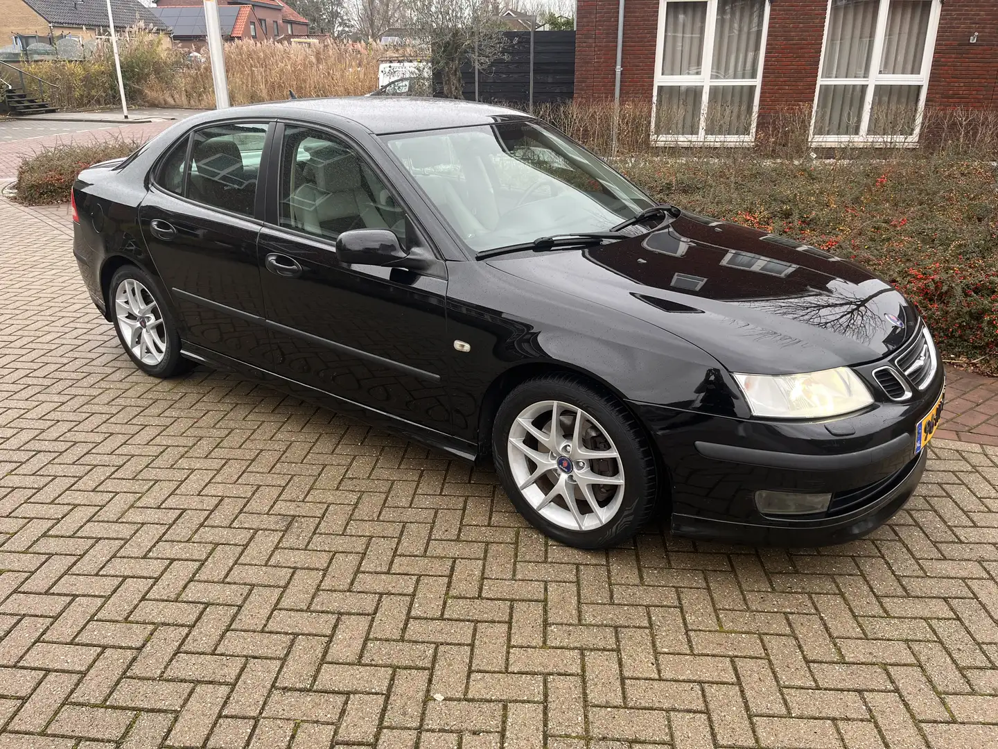 Saab 9-3 2.0T Aero 210PK 6 BAK NAP! Negru - 1