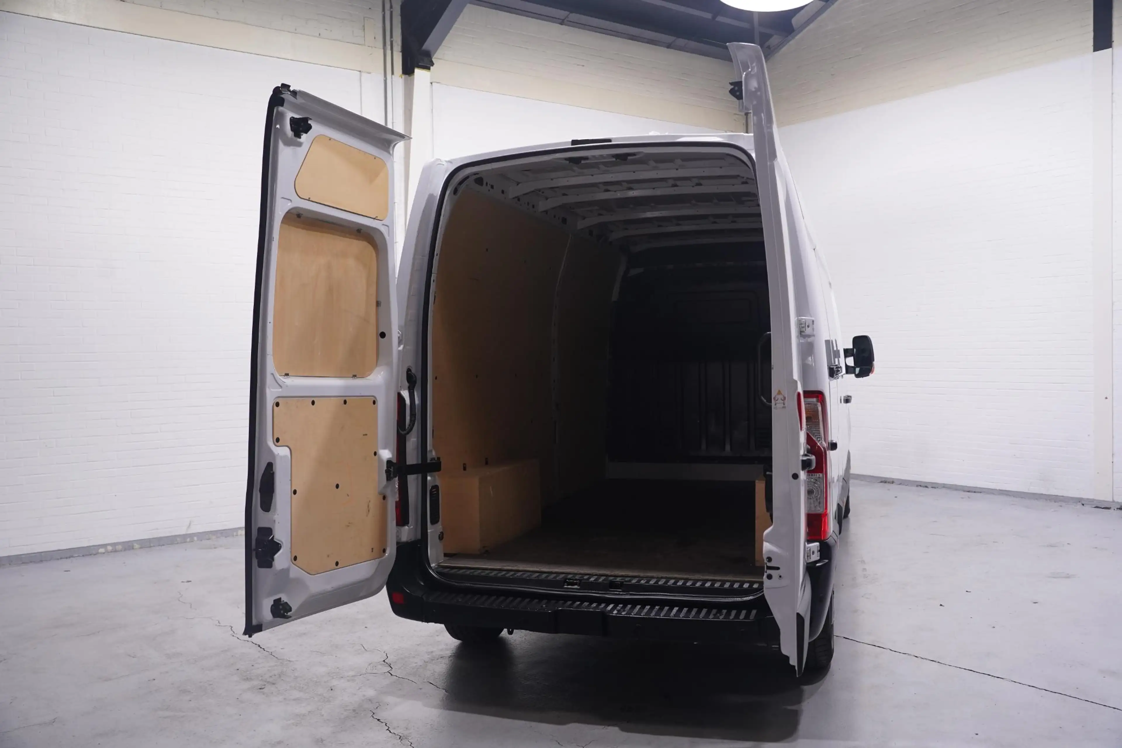 Renault Master 2.3 dCi 135 pk L3H2 Comfort Airco, Dodehoek Assist — photo 14