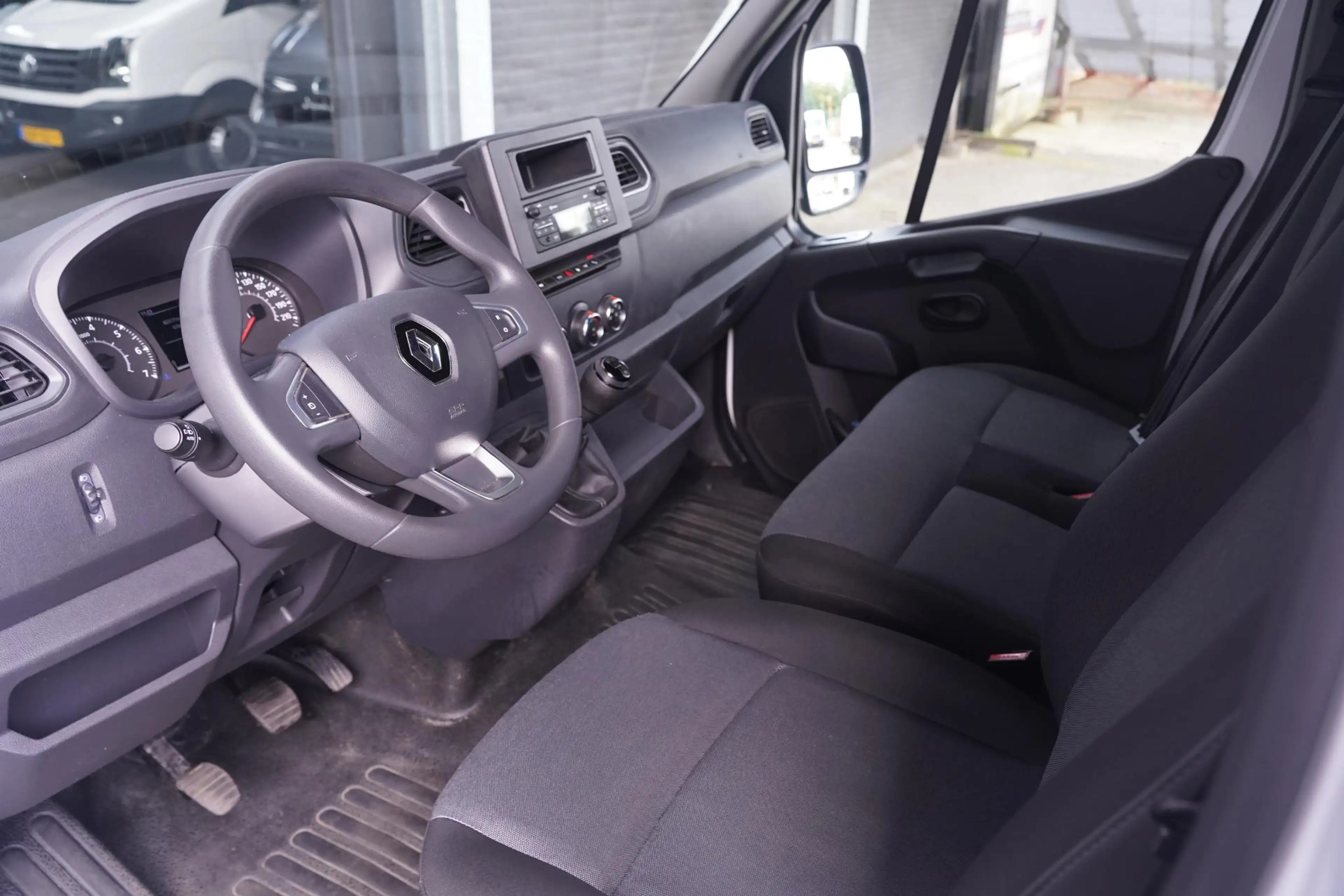 Renault Master 2.3 dCi 135 pk L3H2 Comfort Airco, Dodehoek Assist — photo 21