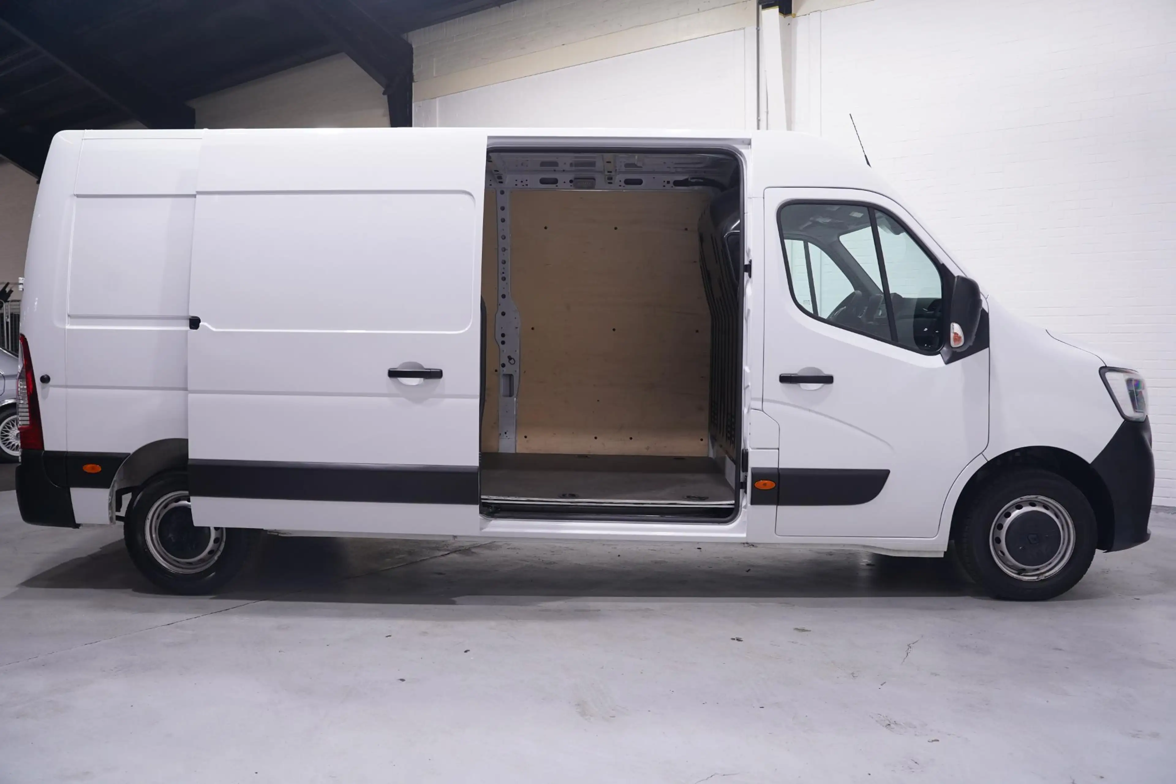 Renault Master 2.3 dCi 135 pk L3H2 Comfort Airco, Dodehoek Assist — photo 9