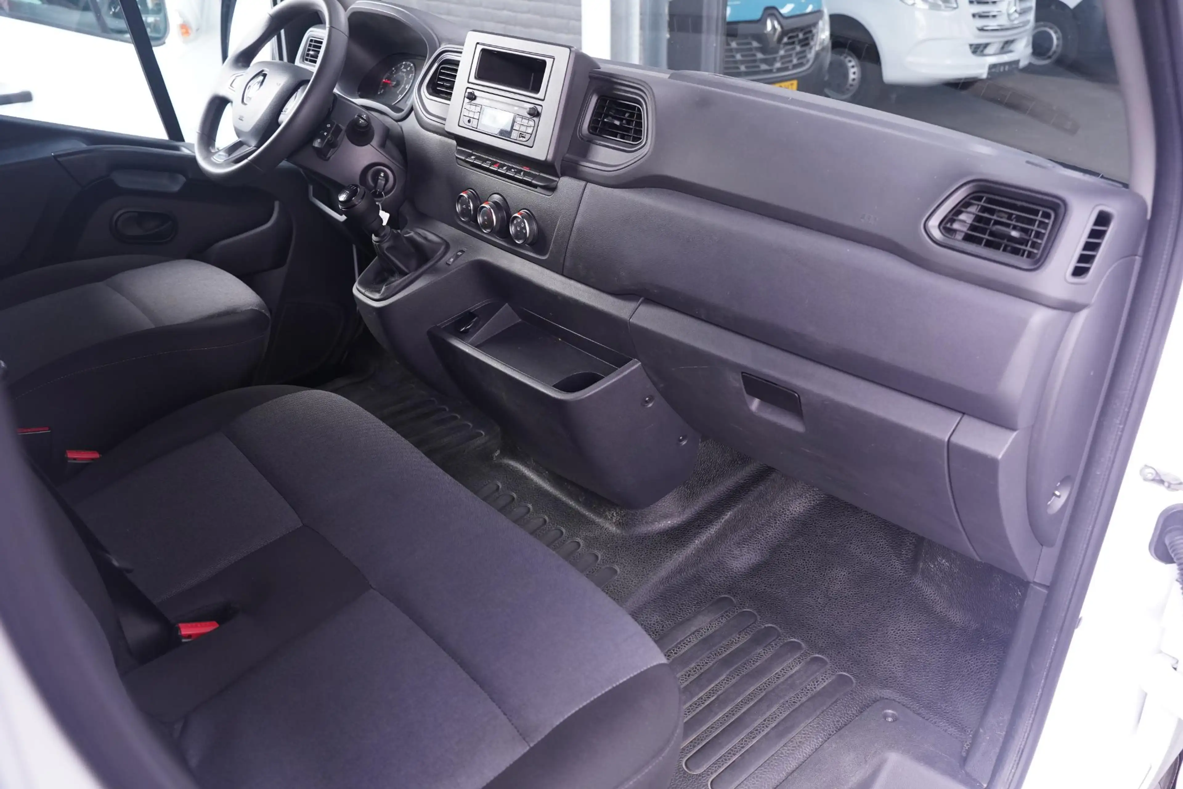 Renault Master 2.3 dCi 135 pk L3H2 Comfort Airco, Dodehoek Assist — photo 23