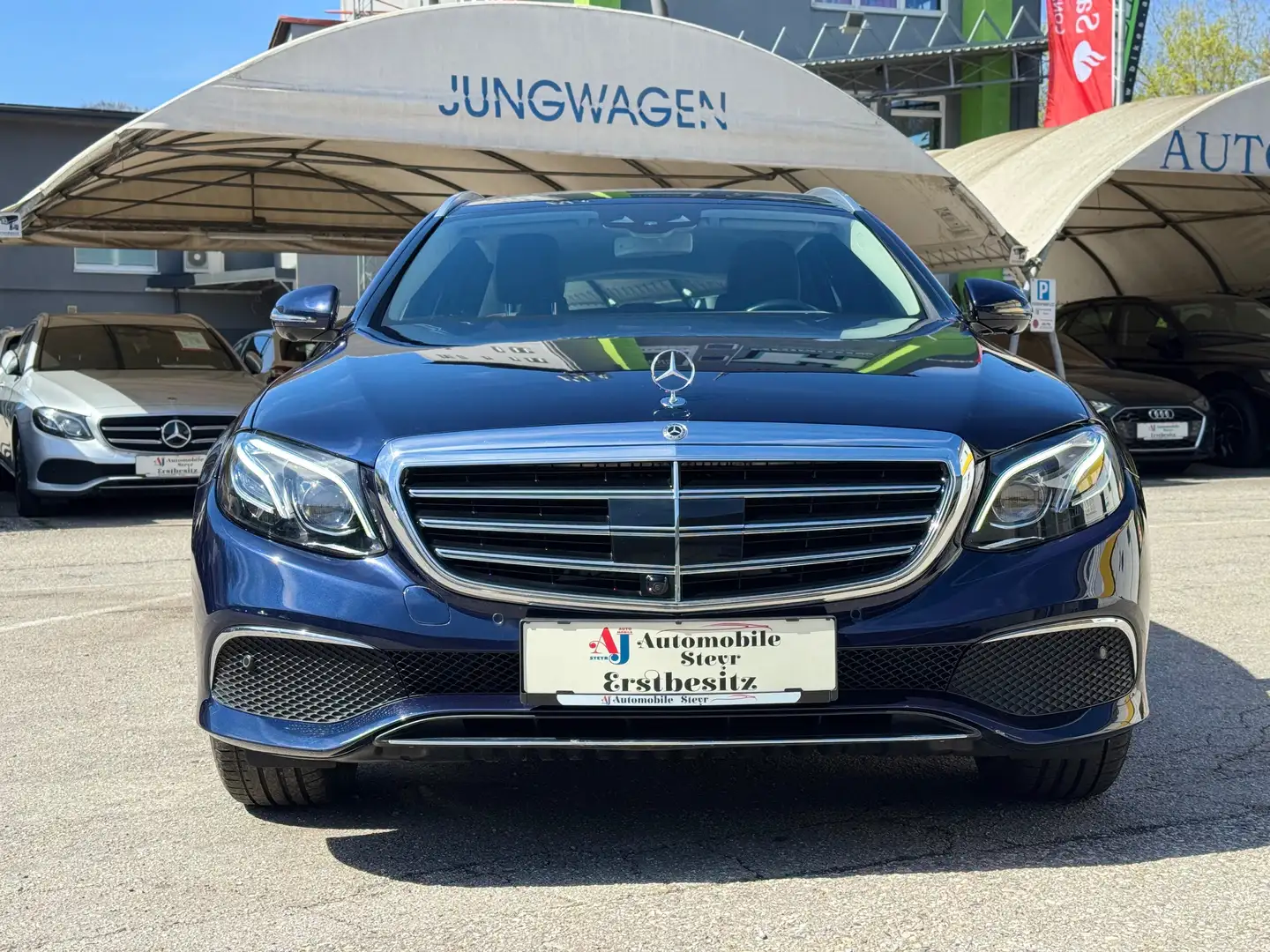 Mercedes-Benz E 220 d Exclusive Aut.+Navi+360° Kamera+LED+AHK Blau - 2