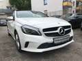Mercedes-Benz A 180 BlueEFFICIENCY Edition*Automatik*Navigation*Sport Blanc - thumbnail 1