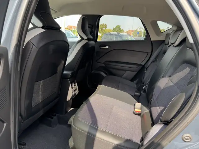 Renault Captur view 15
