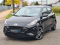 Hyundai i10 Trend*Autom.*Navi*CarPlay*PDC*LHZ*SHZ* Noir - thumbnail 1