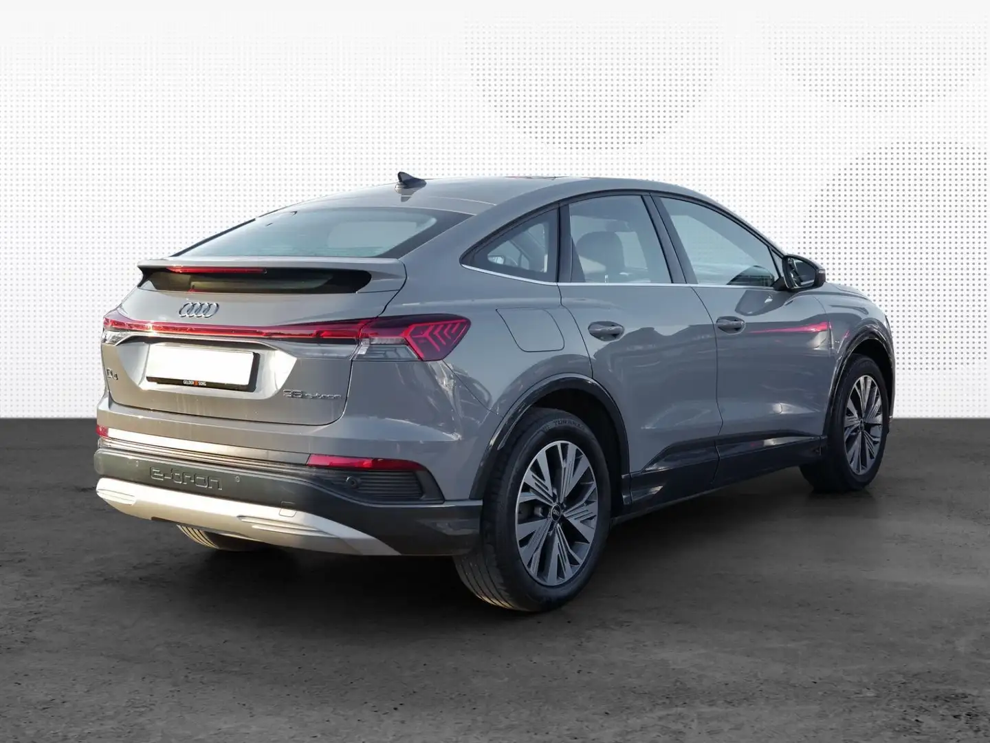 Audi Q4 e-tron Q4 Sportback 35 e-tron GRA*Pano*Virtual*Sound Grau - 2