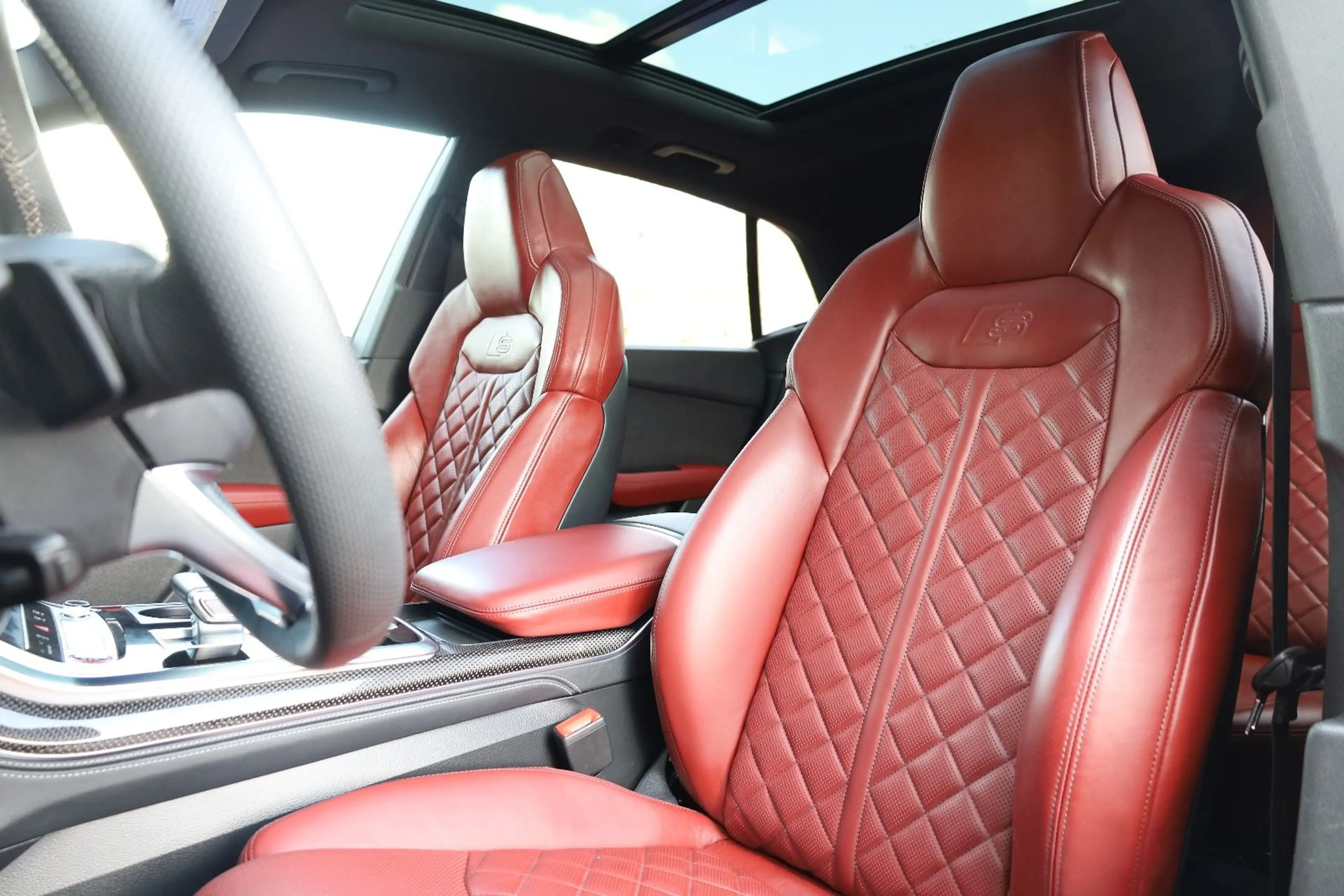 Audi SQ8 TFSI quattro/360*/PANO/4xSHZ/B&O/AIR/AHK/R22 — photo 10