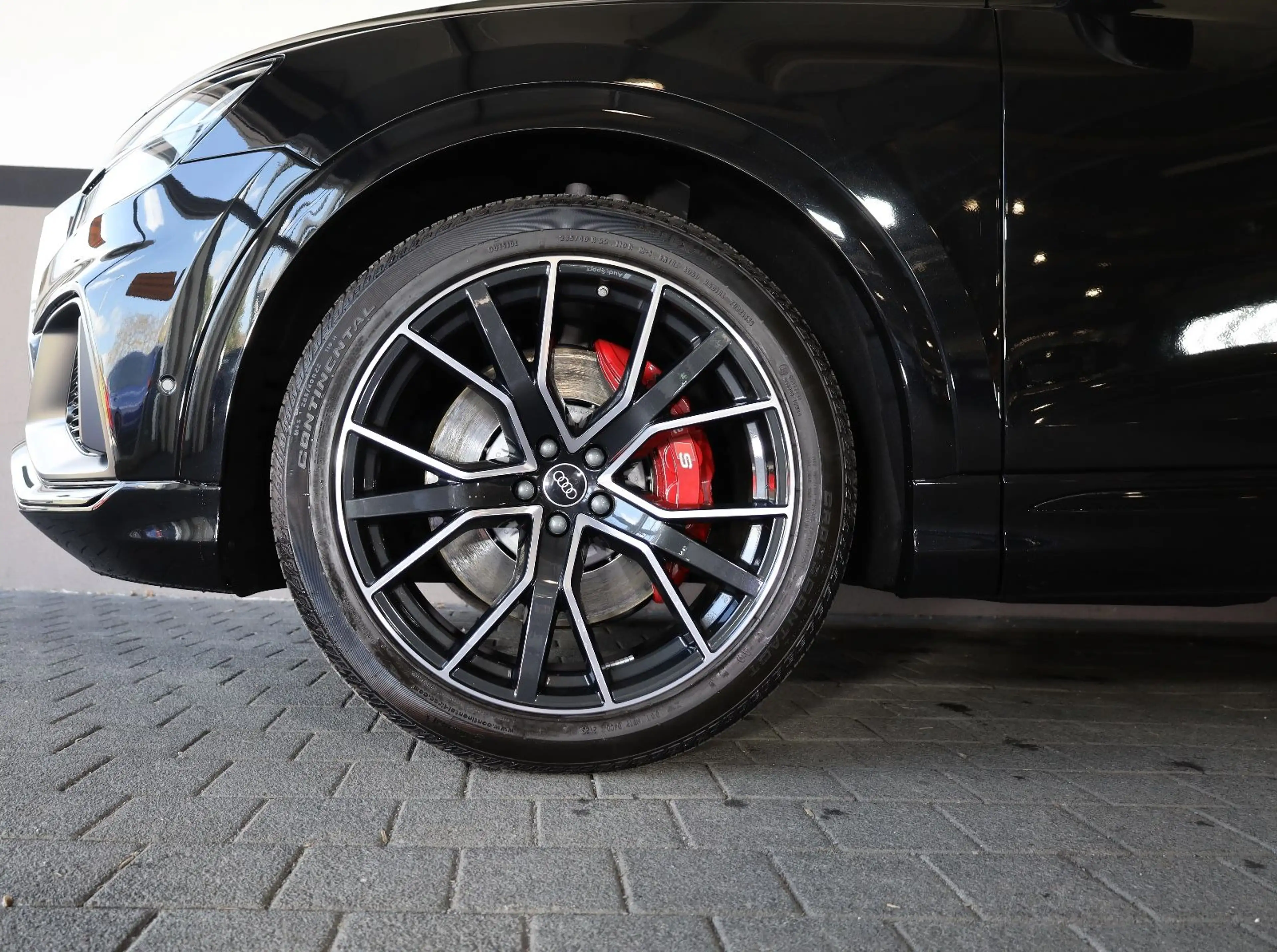 Audi SQ8 TFSI quattro/360*/PANO/4xSHZ/B&O/AIR/AHK/R22 — photo 4
