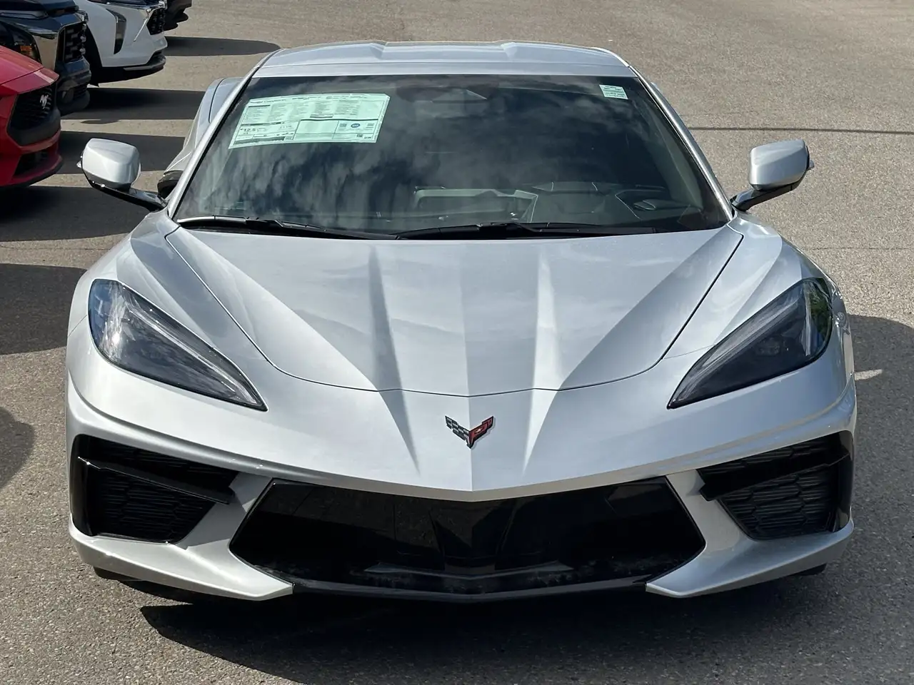 Chevrolet Corvette снимка Chevrolet Corvette