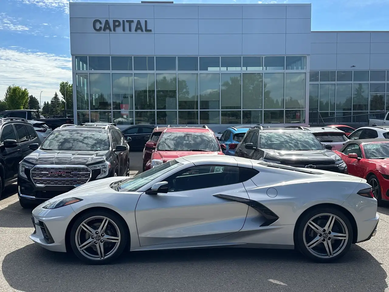 Chevrolet Corvette снимка Chevrolet Corvette
