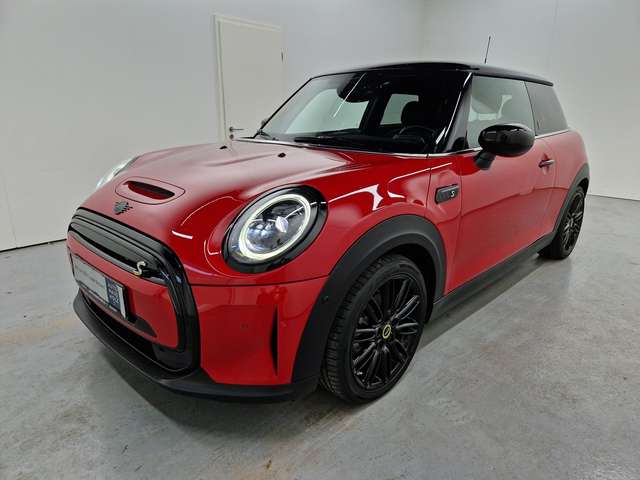 Imagine MINI Cooper S E Yours Trim Tempomat