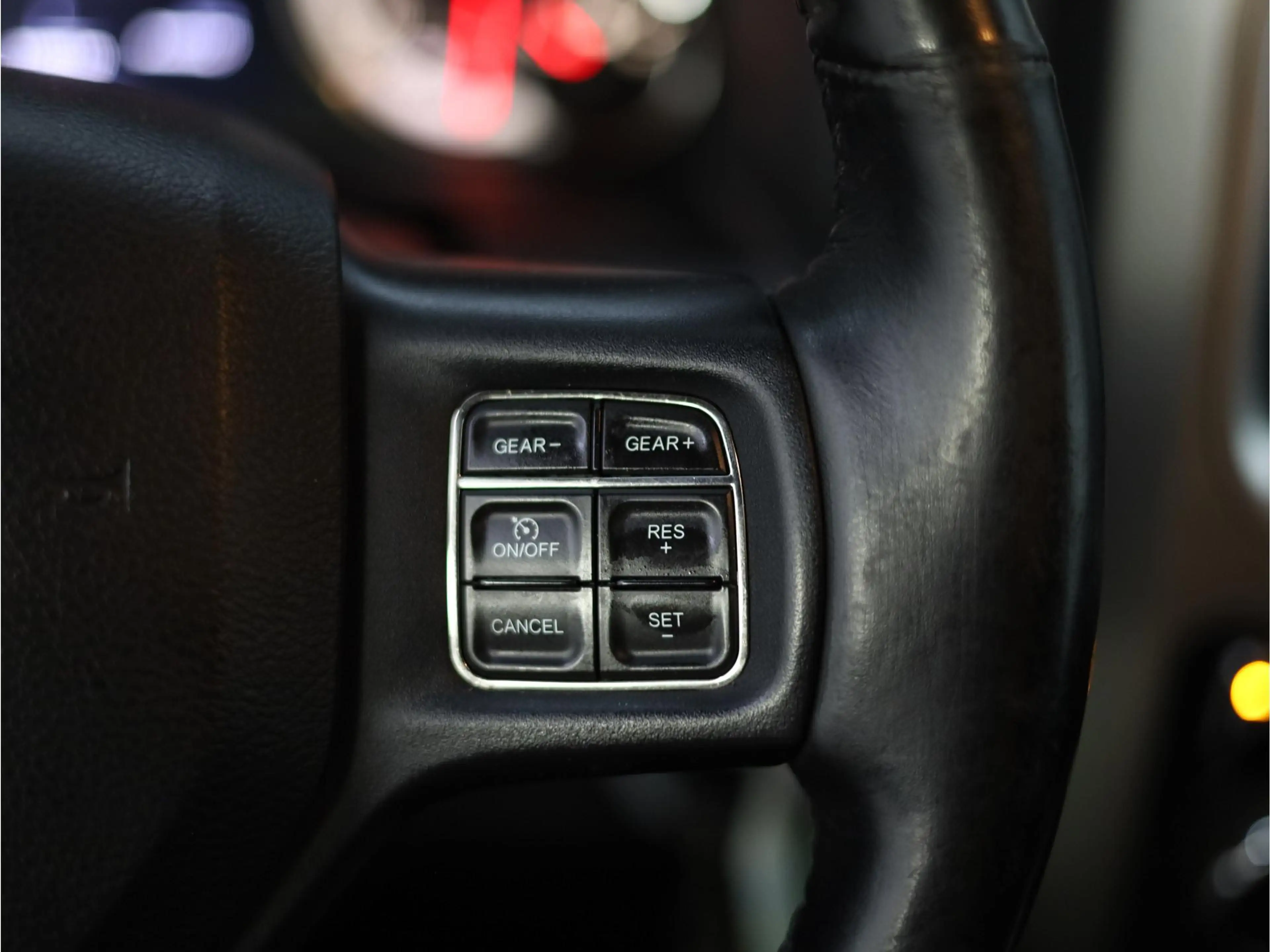 Dodge RAM 1500 3.6 V6 Crew Cab 5'7 | LPG | Schuif-/kantel da — photo 26