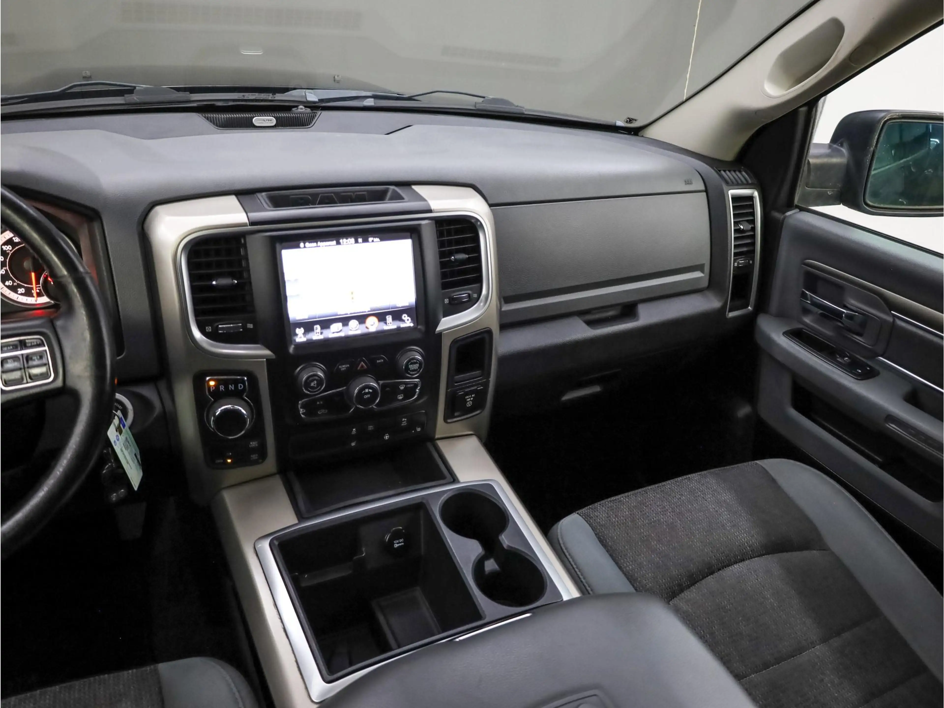 Dodge RAM 1500 3.6 V6 Crew Cab 5'7 | LPG | Schuif-/kantel da — photo 5