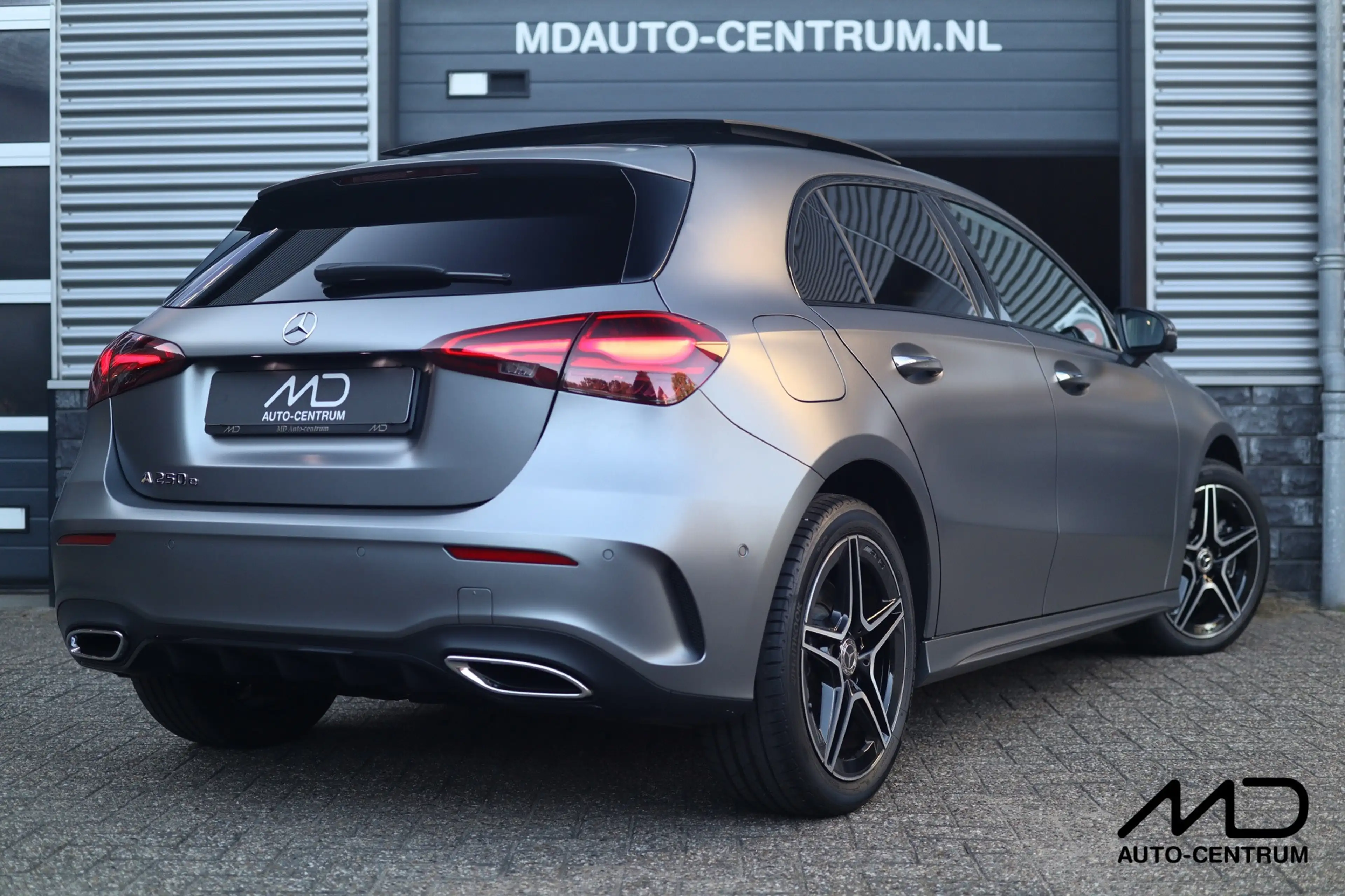 Mercedes-Benz A 250 e AMG| Matgrijs| Pano| Memory| 360 Cam — photo 2