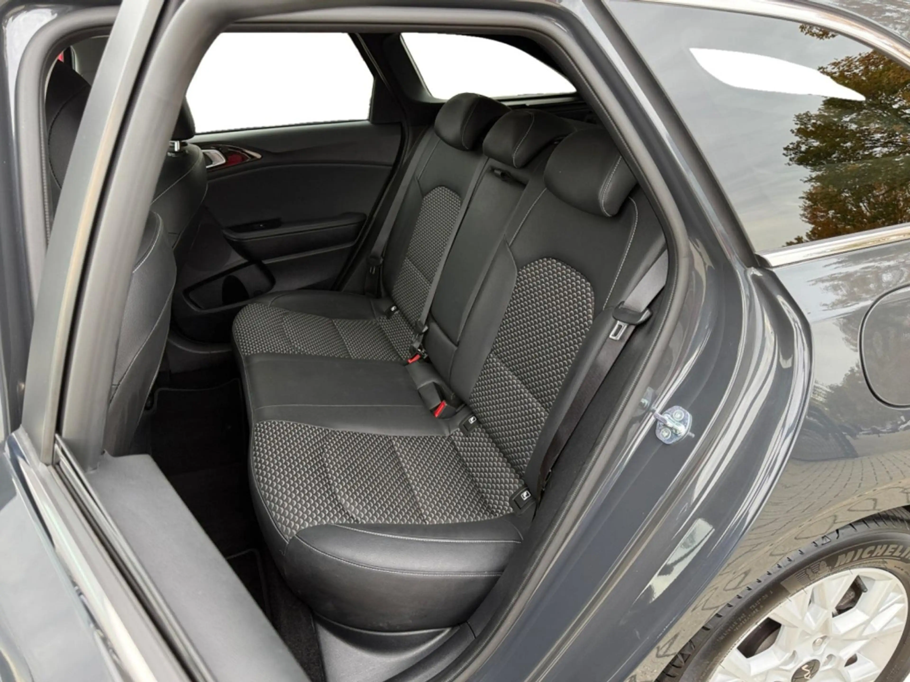 Kia Ceed SW / cee'd SW Sportswagon 1.0 T-GDi DynamicPlusLine I Navi I Key — photo 15