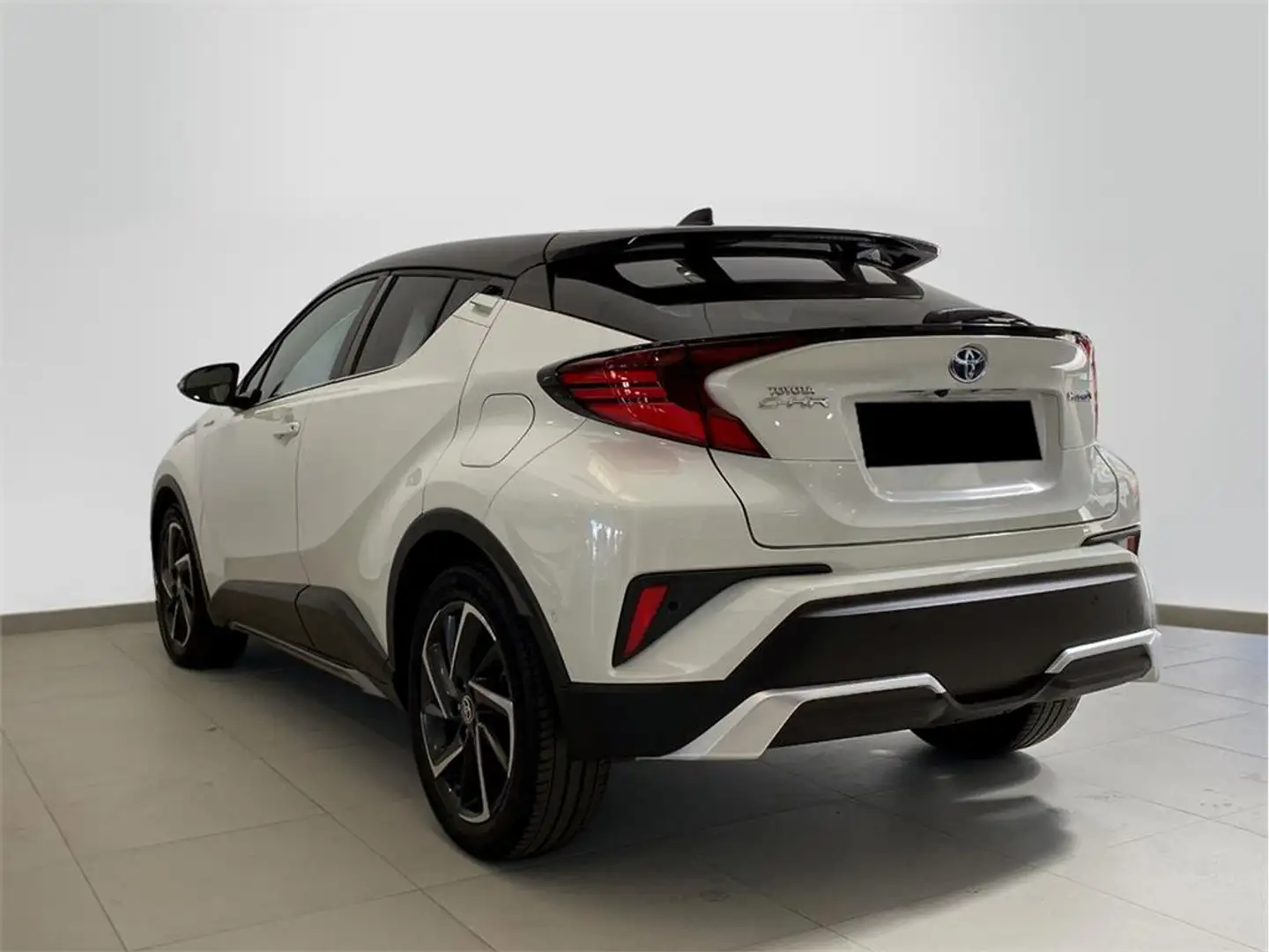 Toyota C-HR 180H Dynamic - 2