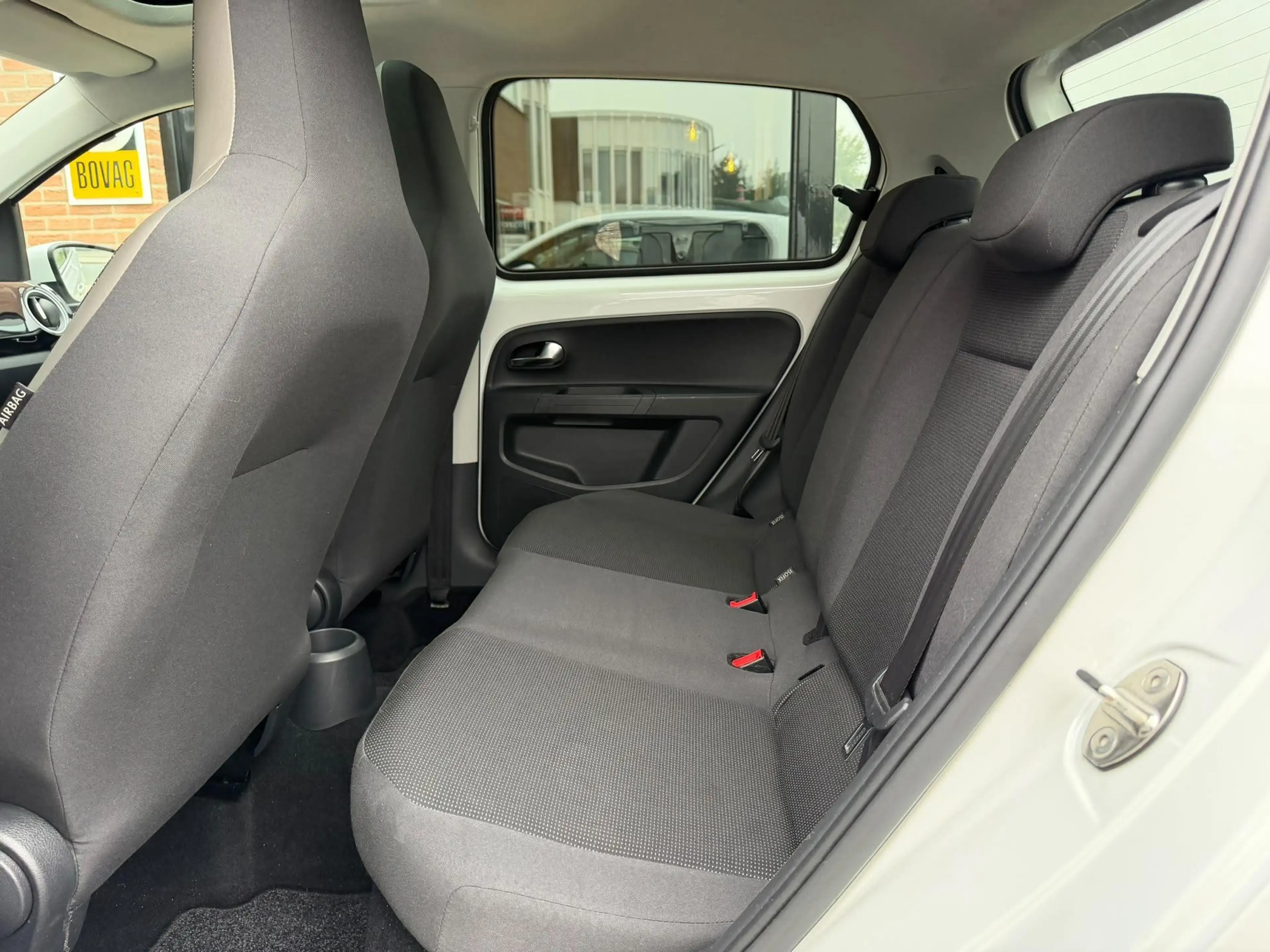 Volkswagen up! 1.0 high up! BlueMotion | PANORAMA DAK | 16'' LMV — photo 22