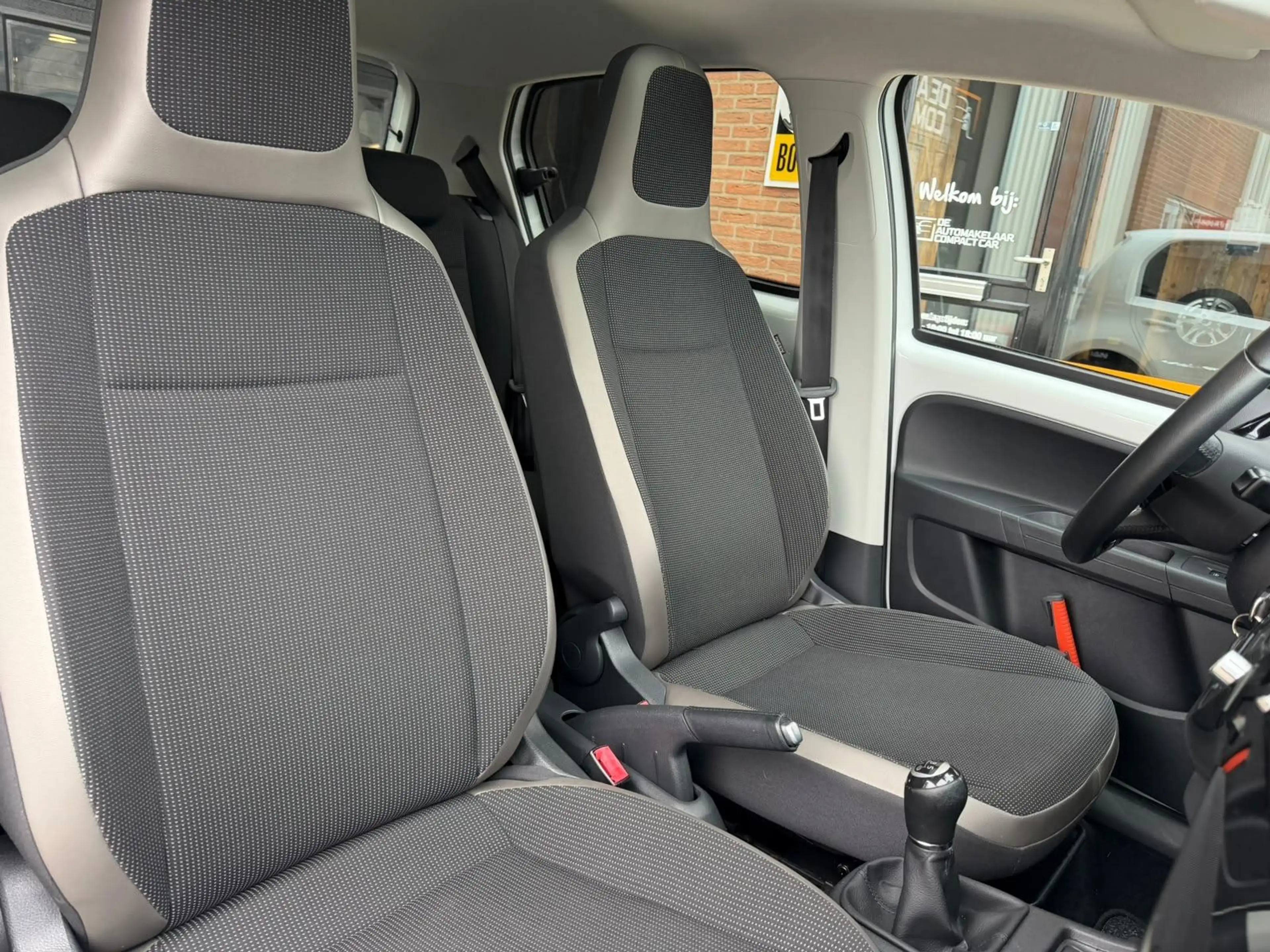 Volkswagen up! 1.0 high up! BlueMotion | PANORAMA DAK | 16'' LMV — photo 20