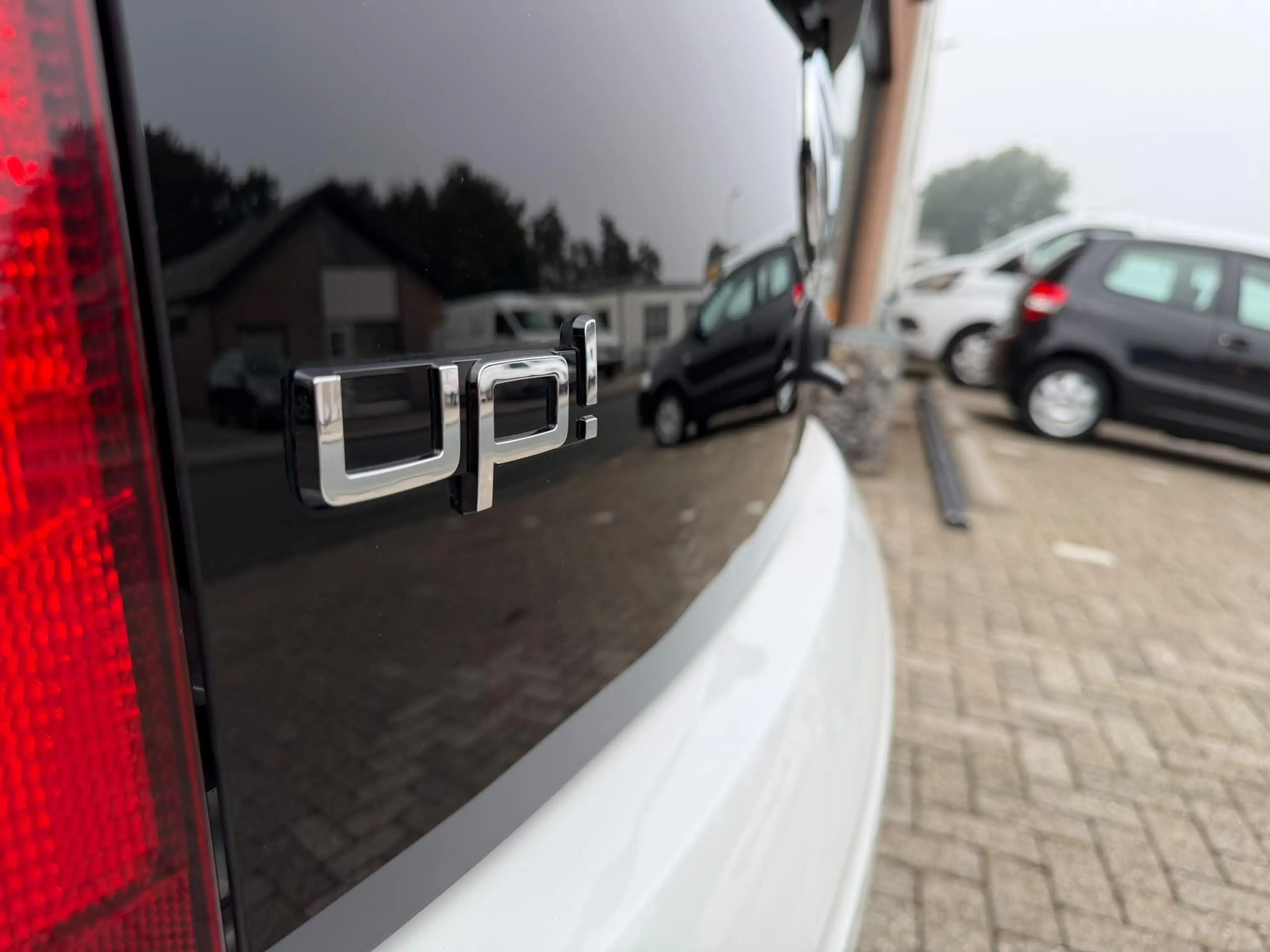 Volkswagen up! 1.0 high up! BlueMotion | PANORAMA DAK | 16'' LMV — photo 16